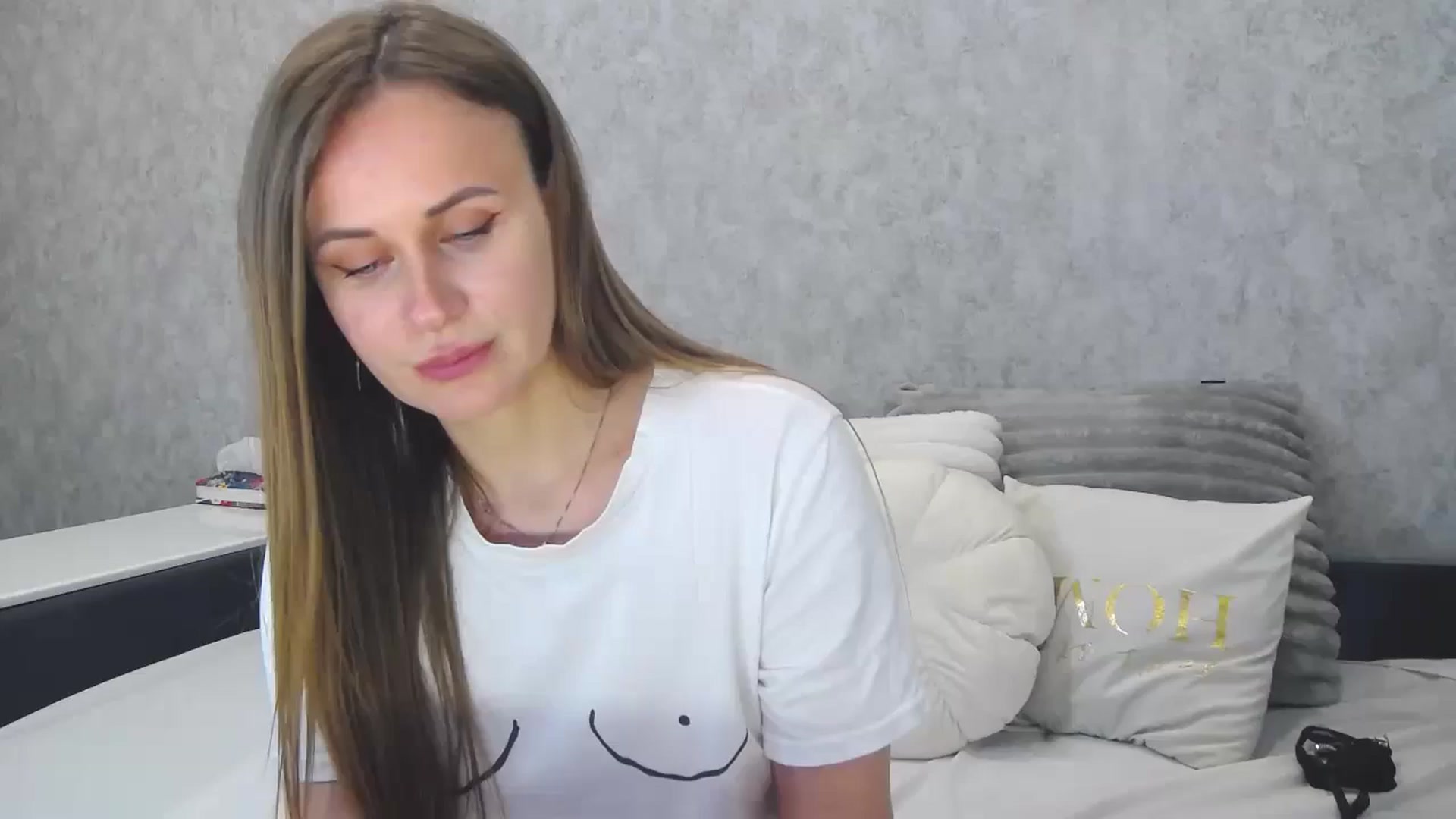 Gallery image thumbnail from Zofia_Zozo's myfreecams stream on, 12/29/2025, 12:27 image 19 of 20