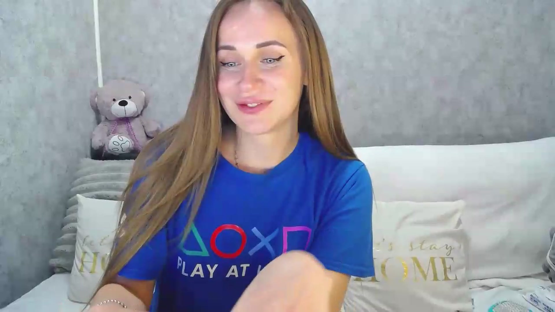 Gallery image thumbnail from Zofia_Zozo's myfreecams stream on, 09/03/2026, 12:26 image 2 of 20