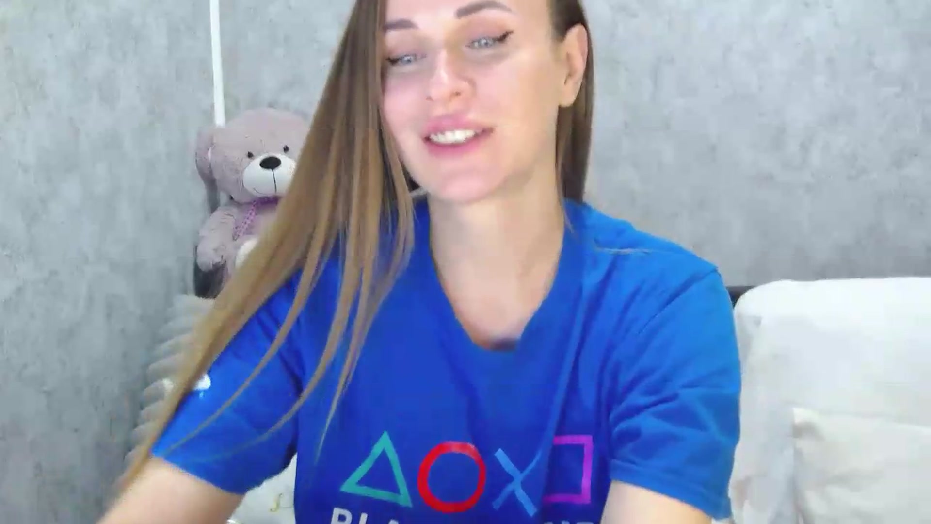 Gallery image thumbnail from Zofia_Zozo's myfreecams stream on, 09/03/2026, 12:26 image 7 of 20