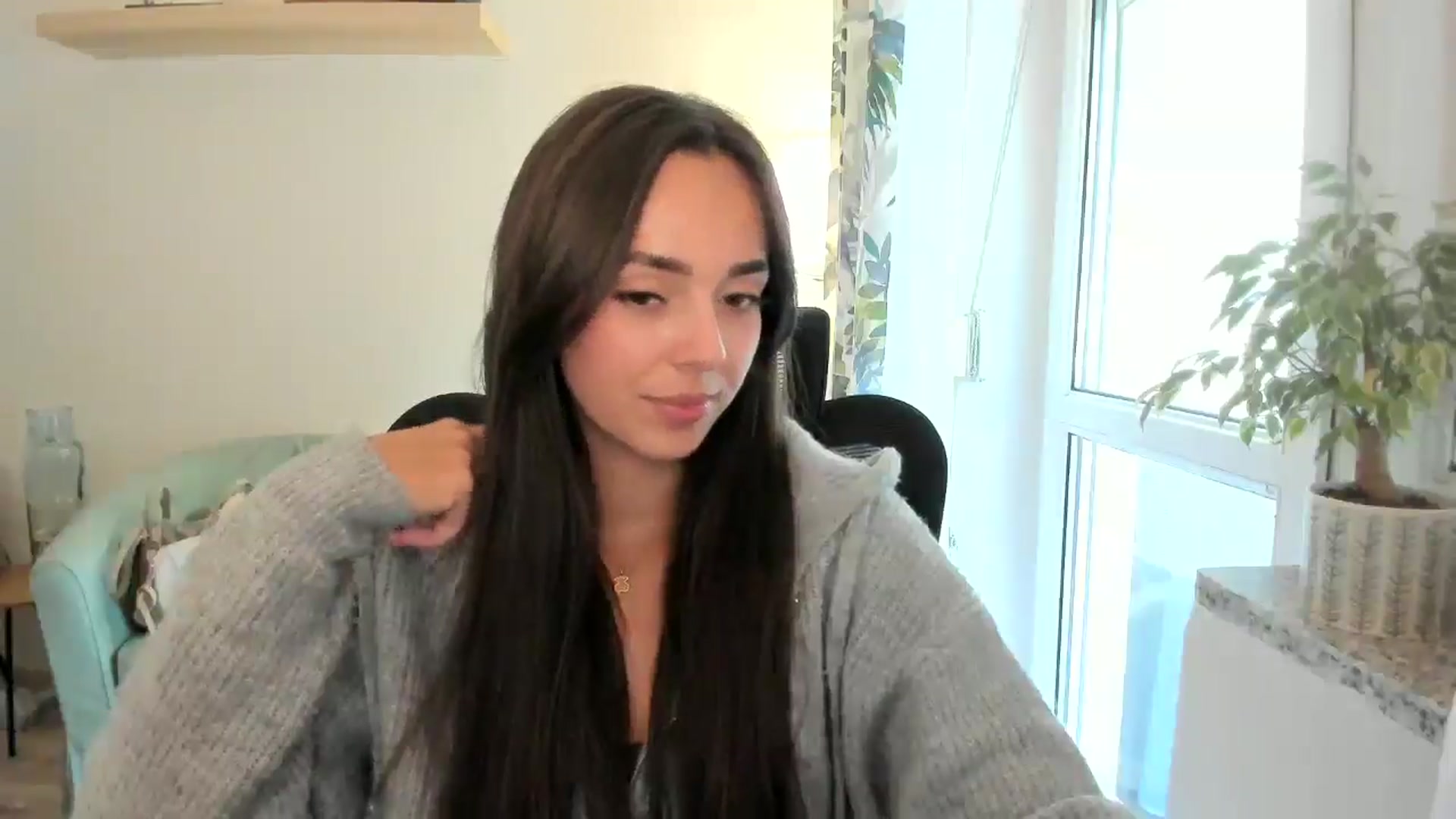 Gallery image thumbnail from Zofiaaa2006's myfreecams stream on, 07/24/2025, 15:00 image 2 of 20
