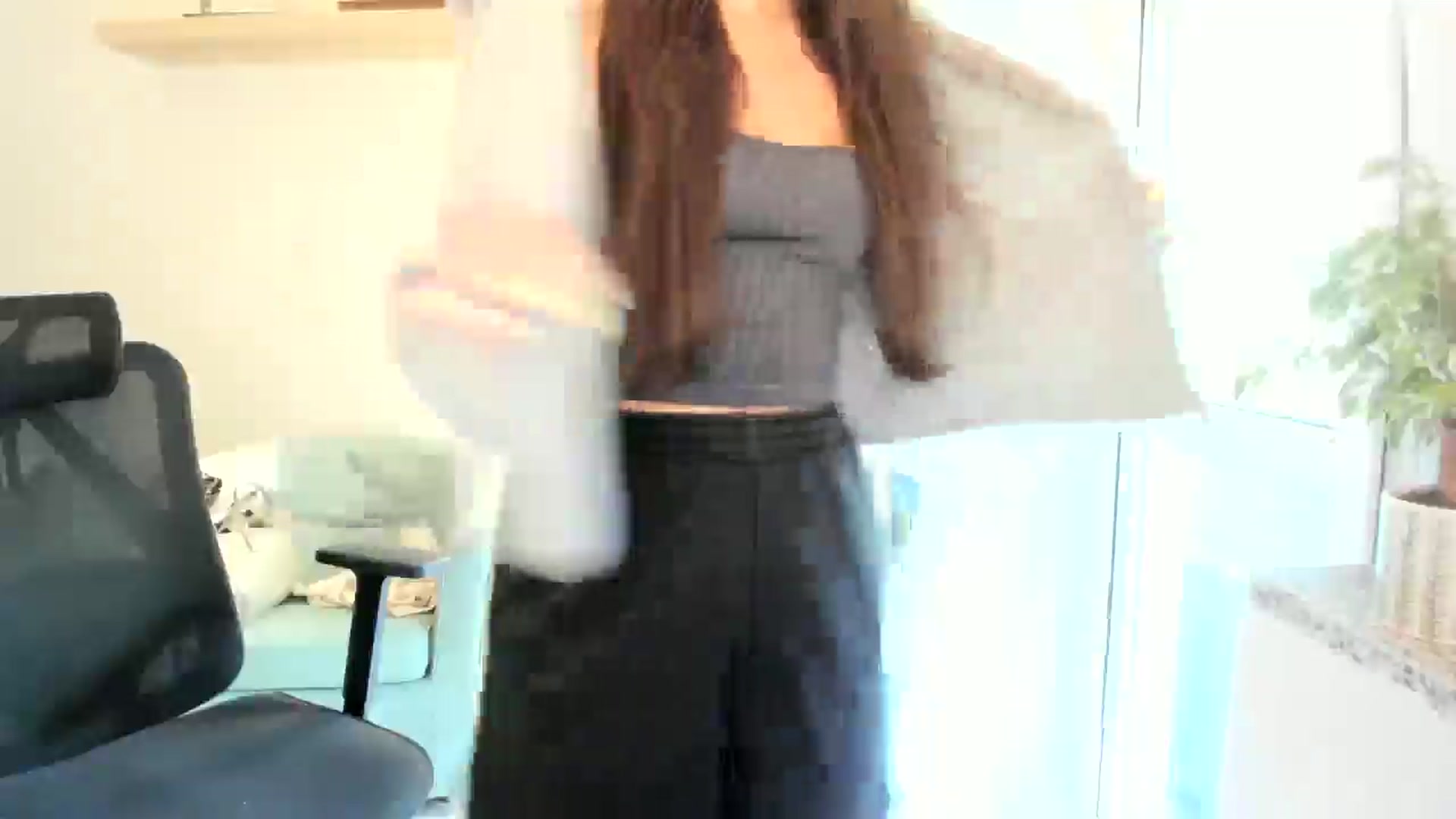 Gallery image thumbnail from Zofiaaa2006's myfreecams stream on, 08/02/2025, 11:46 image 2 of 20