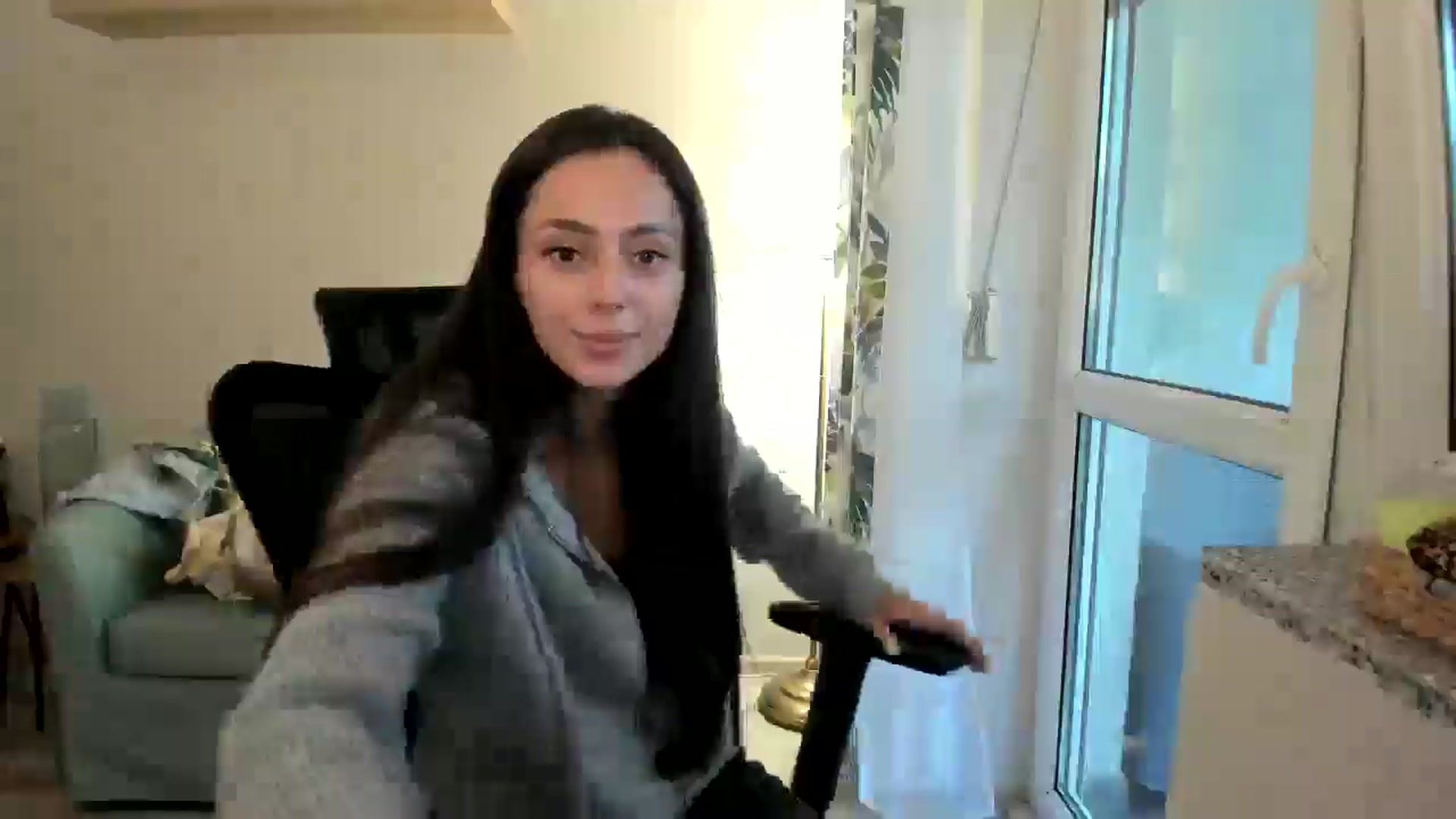 Gallery image thumbnail from Zofiaaa2006's myfreecams stream on, 08/19/2025, 16:19 image 8 of 20