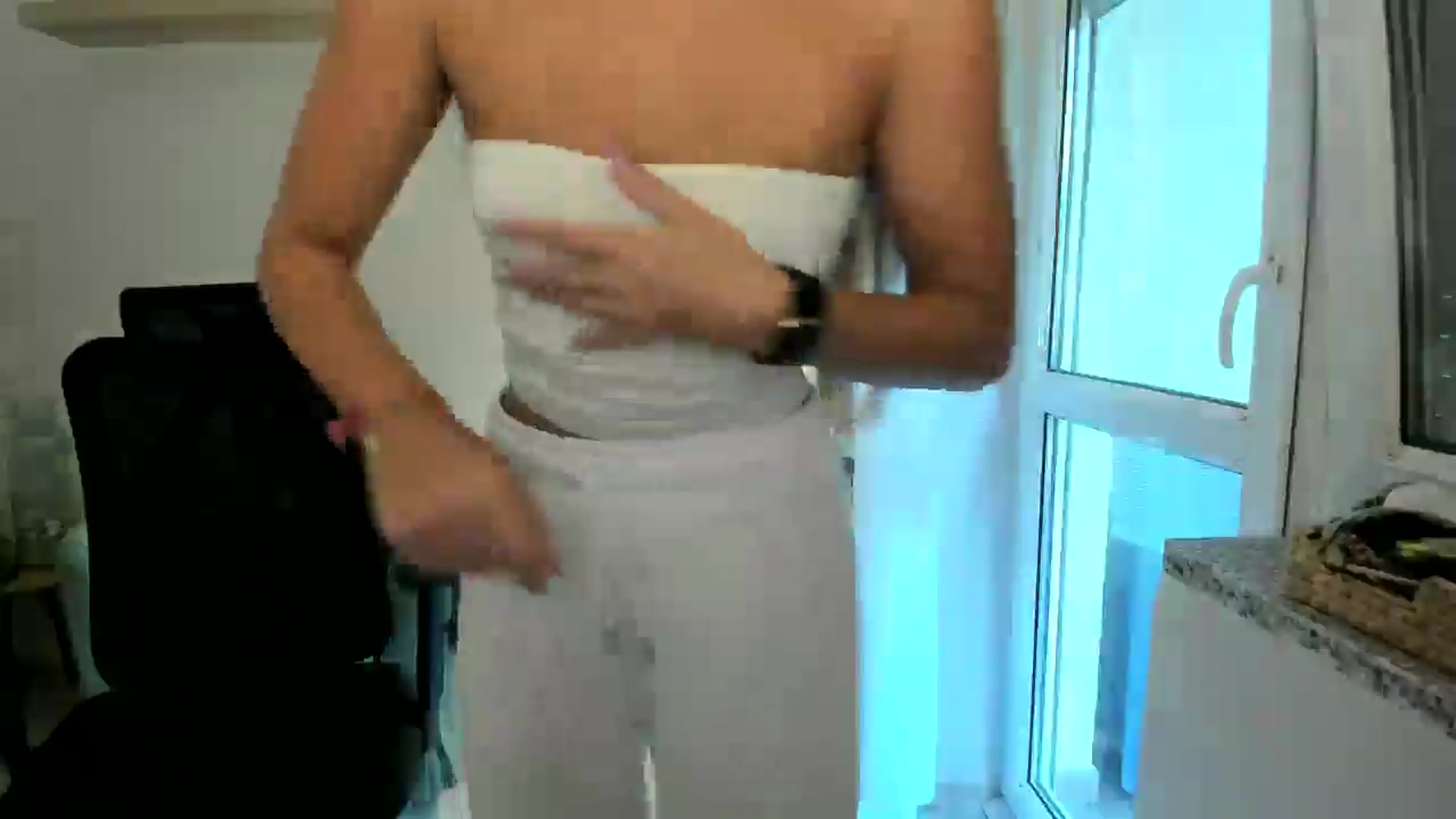 Gallery image thumbnail from Zofiaaa2006's myfreecams stream on, 09/01/2025, 10:57 image 17 of 20