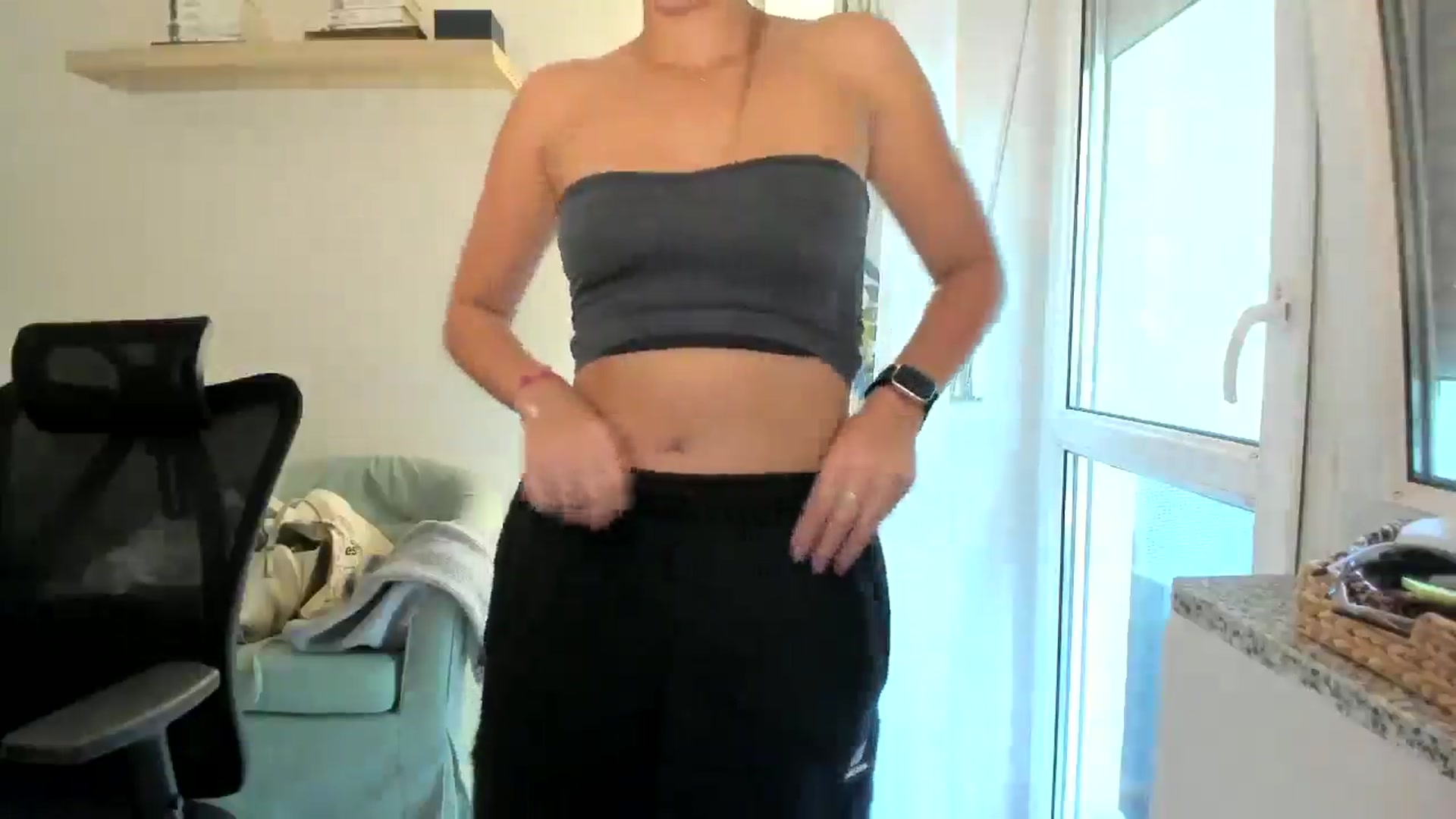 Gallery image thumbnail from Zofiaaa2006's myfreecams stream on, 09/02/2025, 12:25 image 20 of 20