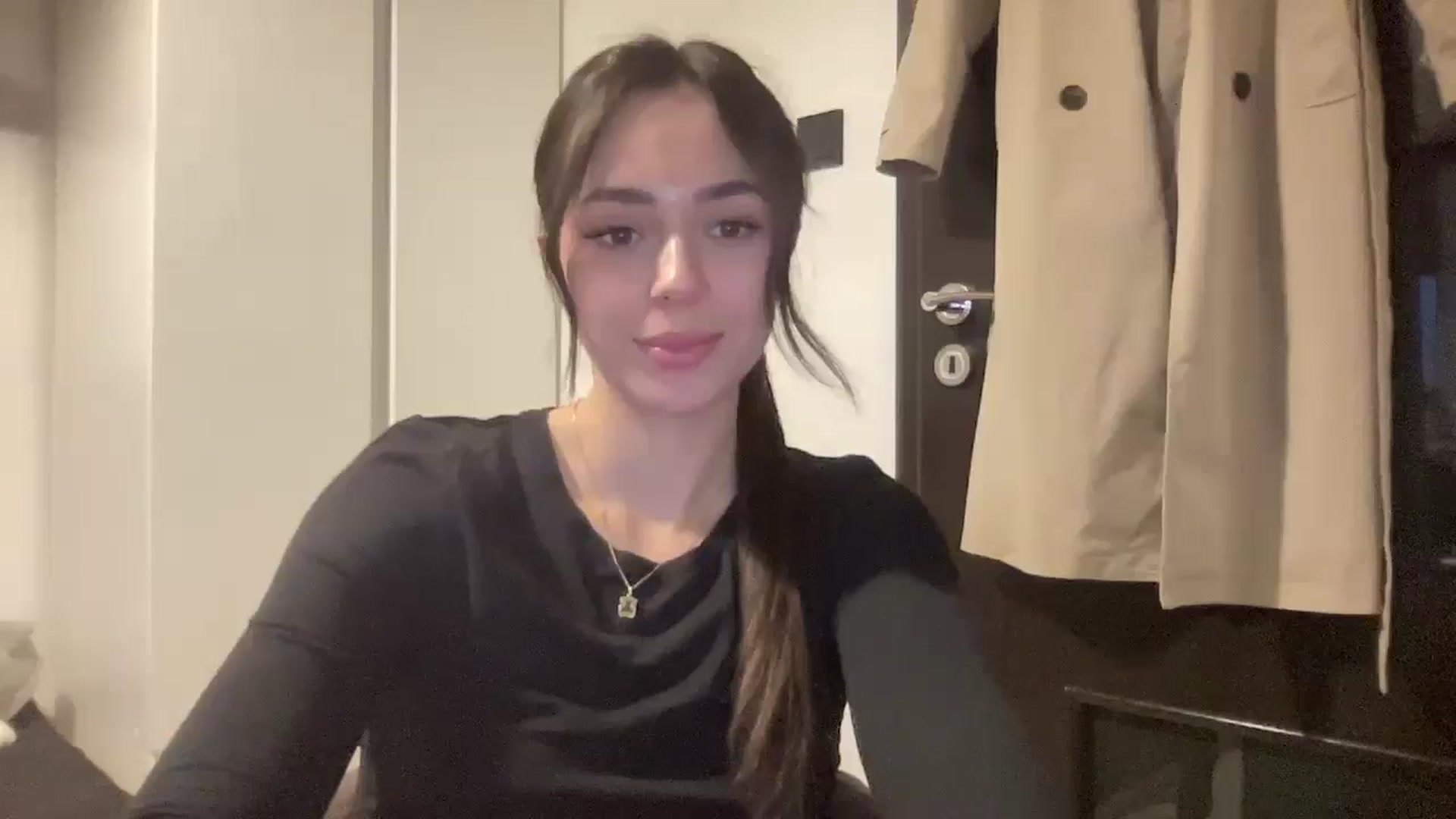 Gallery image thumbnail from Zofiaaa2006's myfreecams stream on, 04/02/2026, 17:31 image 10 of 20