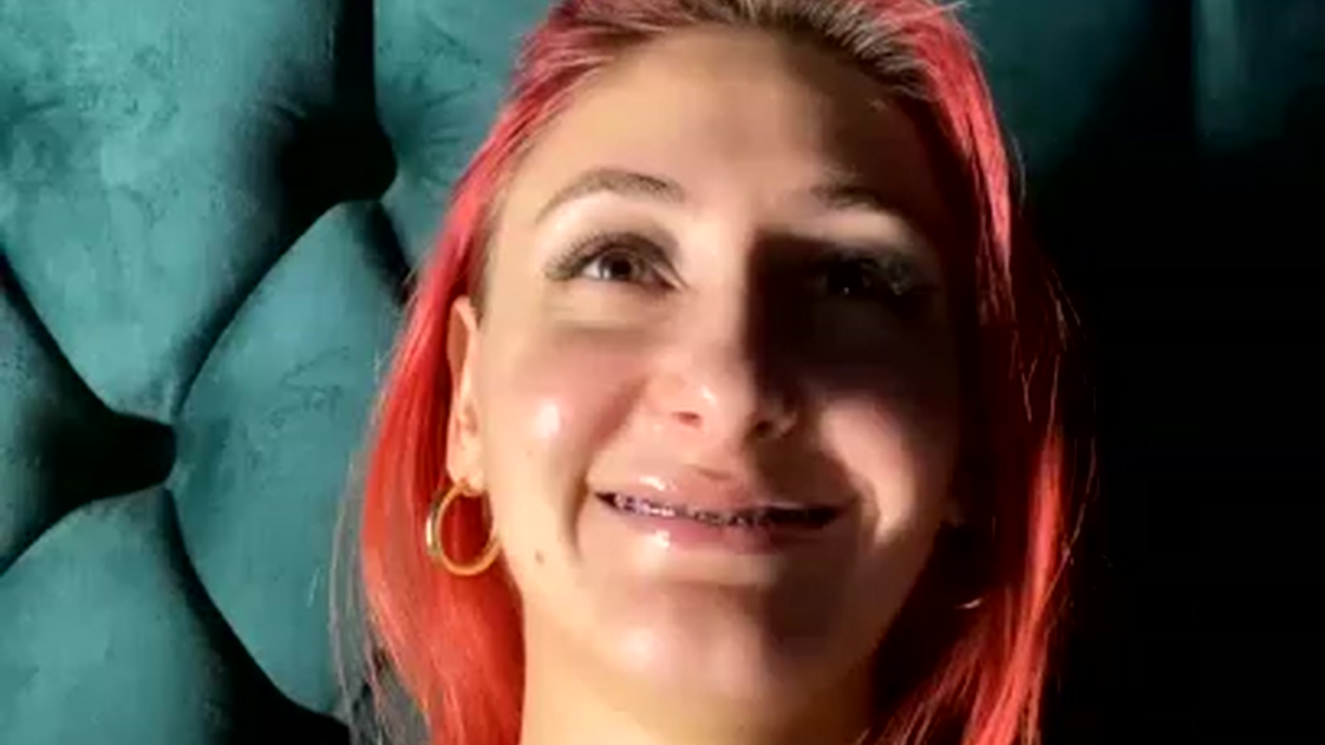 Gallery image thumbnail from Zoha22's myfreecams stream on, 02/10/2023, 21:59 image 4 of 20