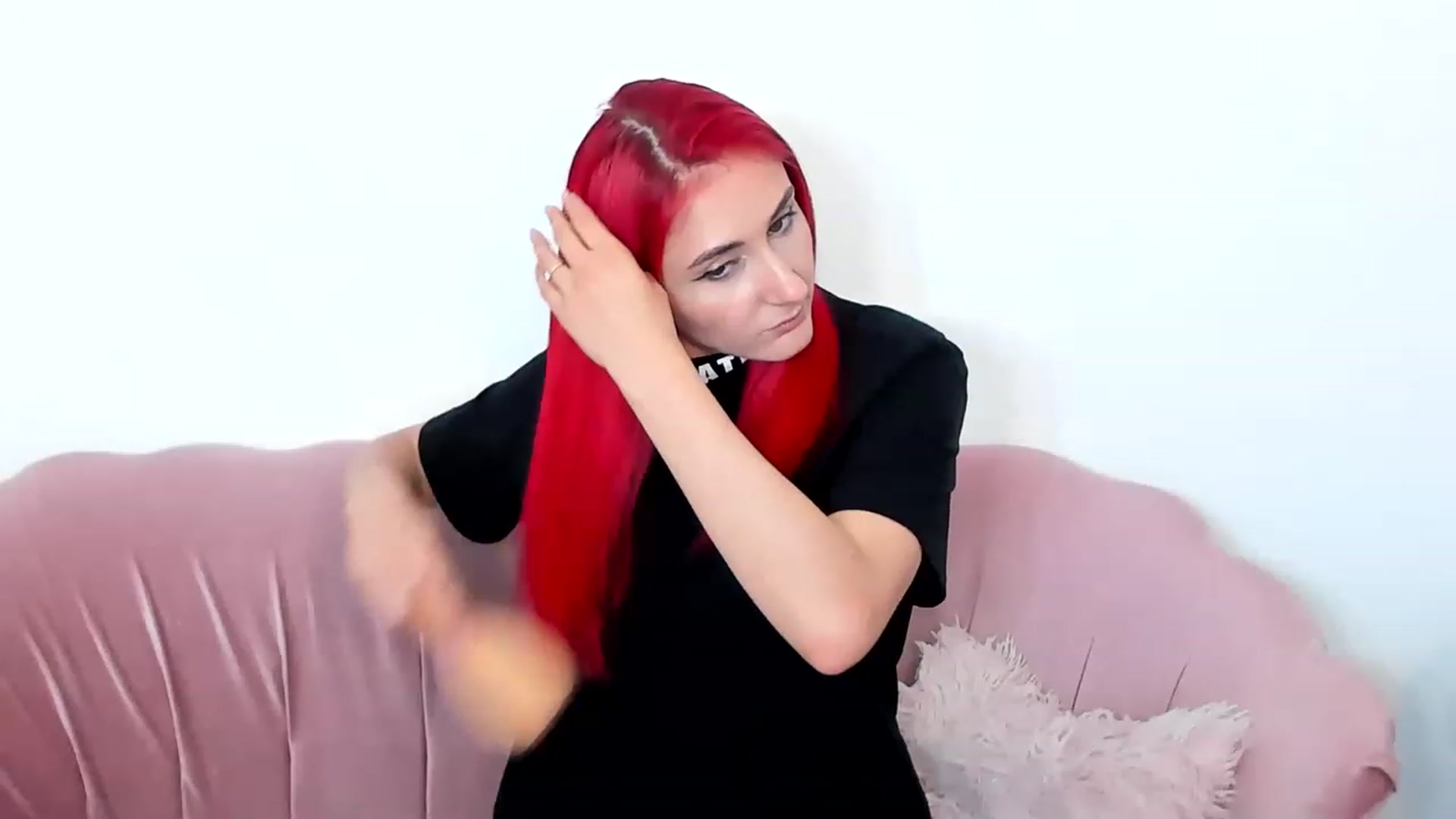 Gallery image thumbnail from Zoha22's myfreecams stream on, 06/05/2023, 03:01 image 15 of 20
