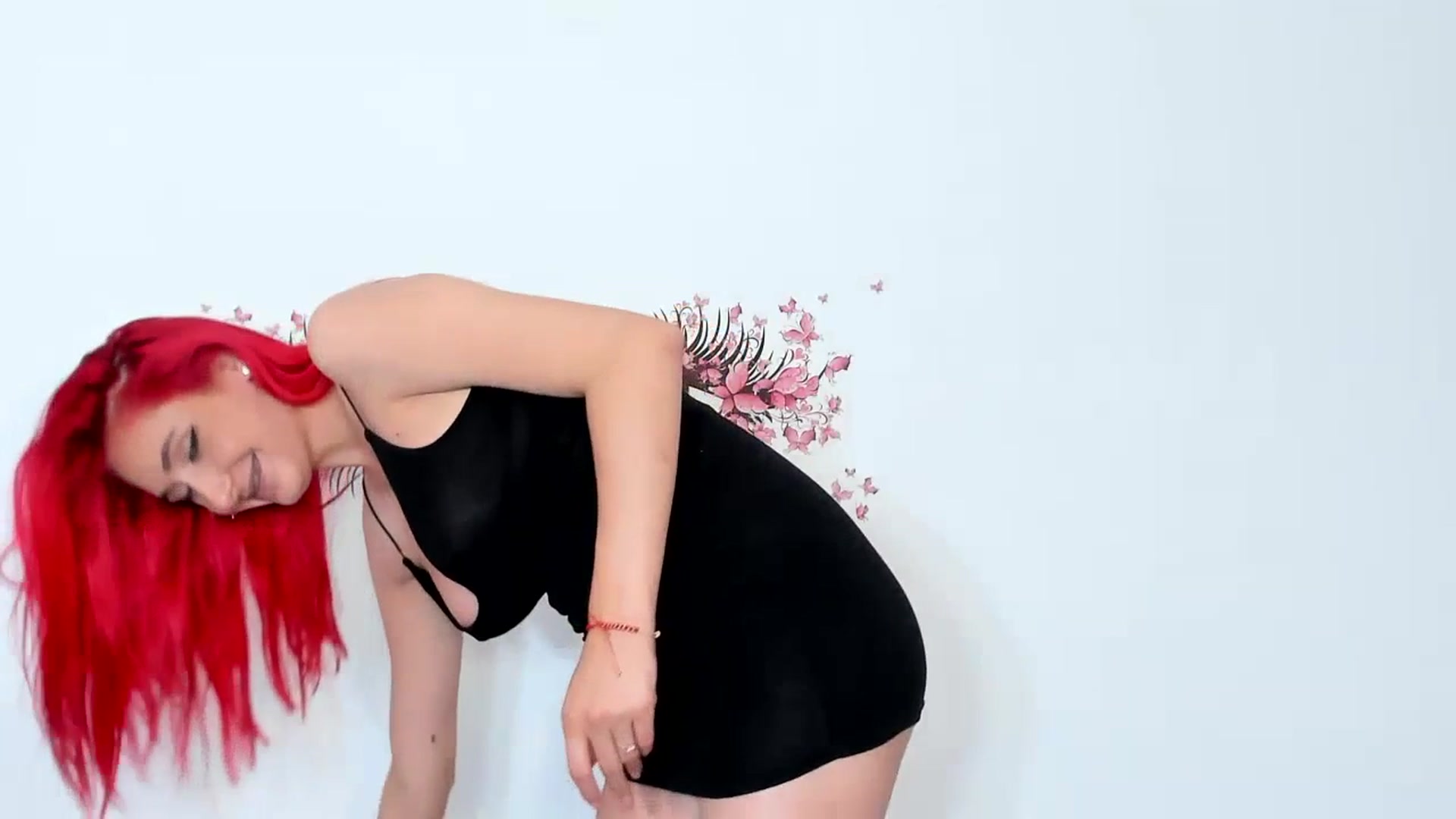 Gallery image thumbnail from Zoha22's myfreecams stream on, 06/25/2023, 24:47 image 4 of 20
