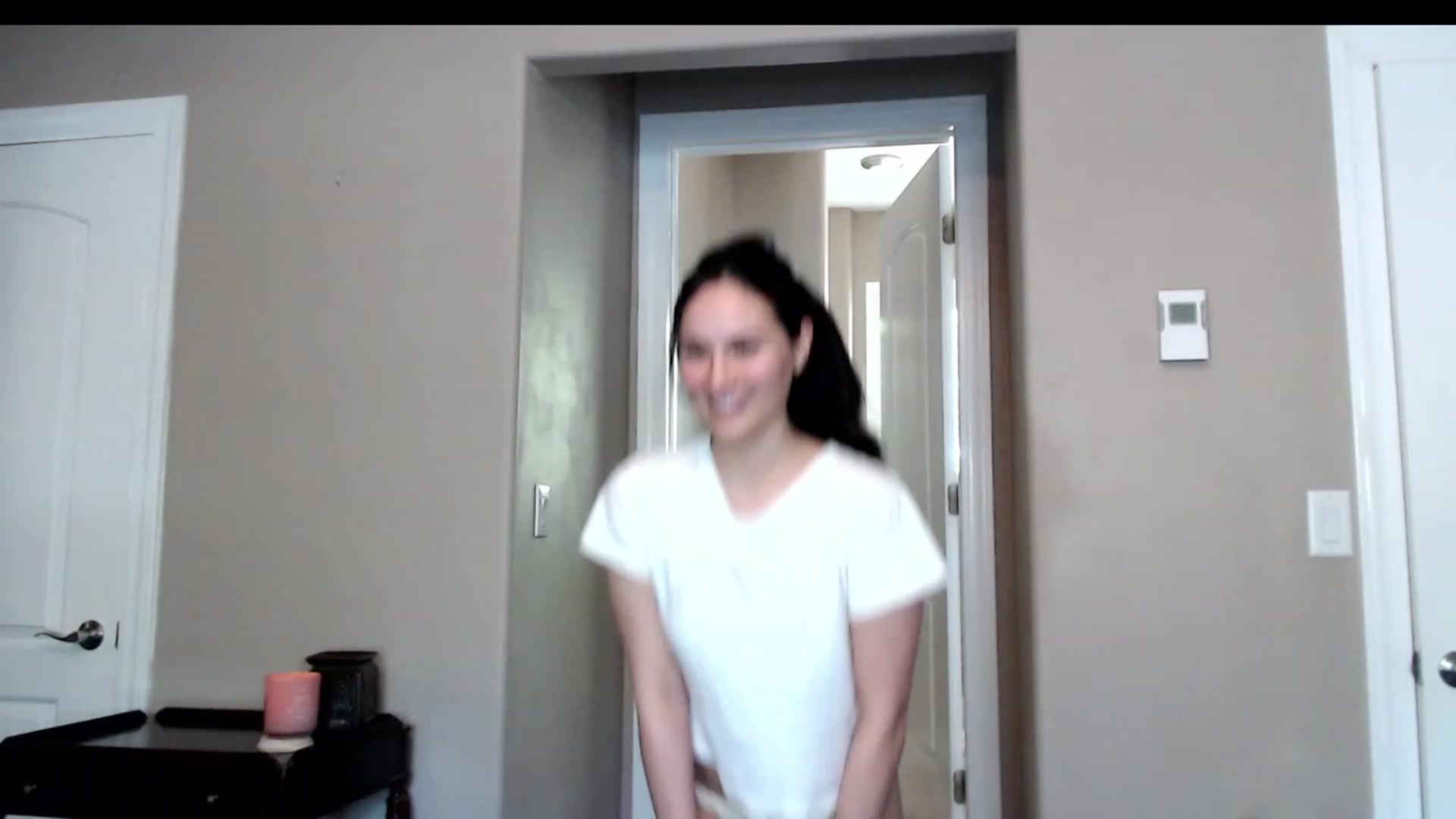Gallery image thumbnail from Zoie_hz's myfreecams stream on, 07/20/2023, 19:48 image 11 of 20