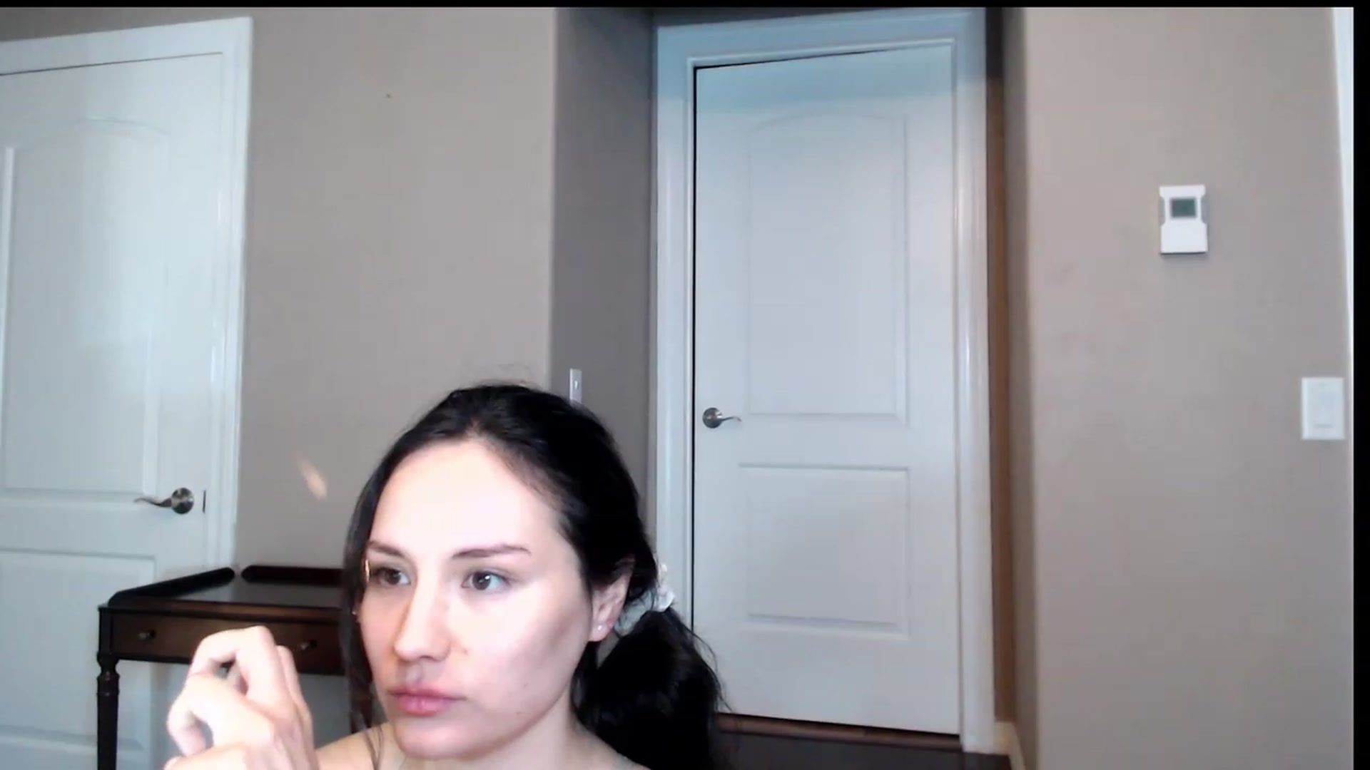 Gallery image thumbnail from Zoie_hz's myfreecams stream on, 08/07/2023, 03:53 image 17 of 20