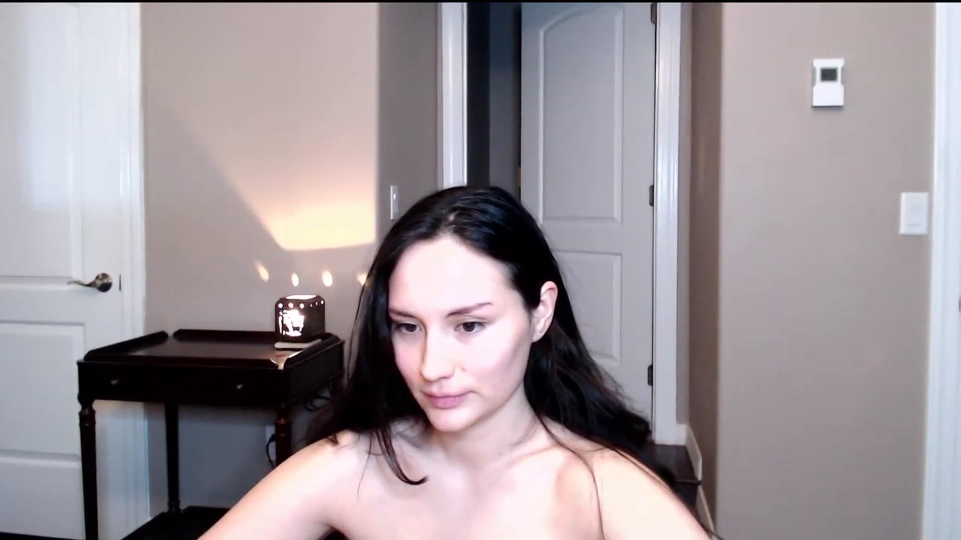Gallery image thumbnail from Zoie_hz's myfreecams stream on, 08/17/2023, 05:34 image 8 of 20