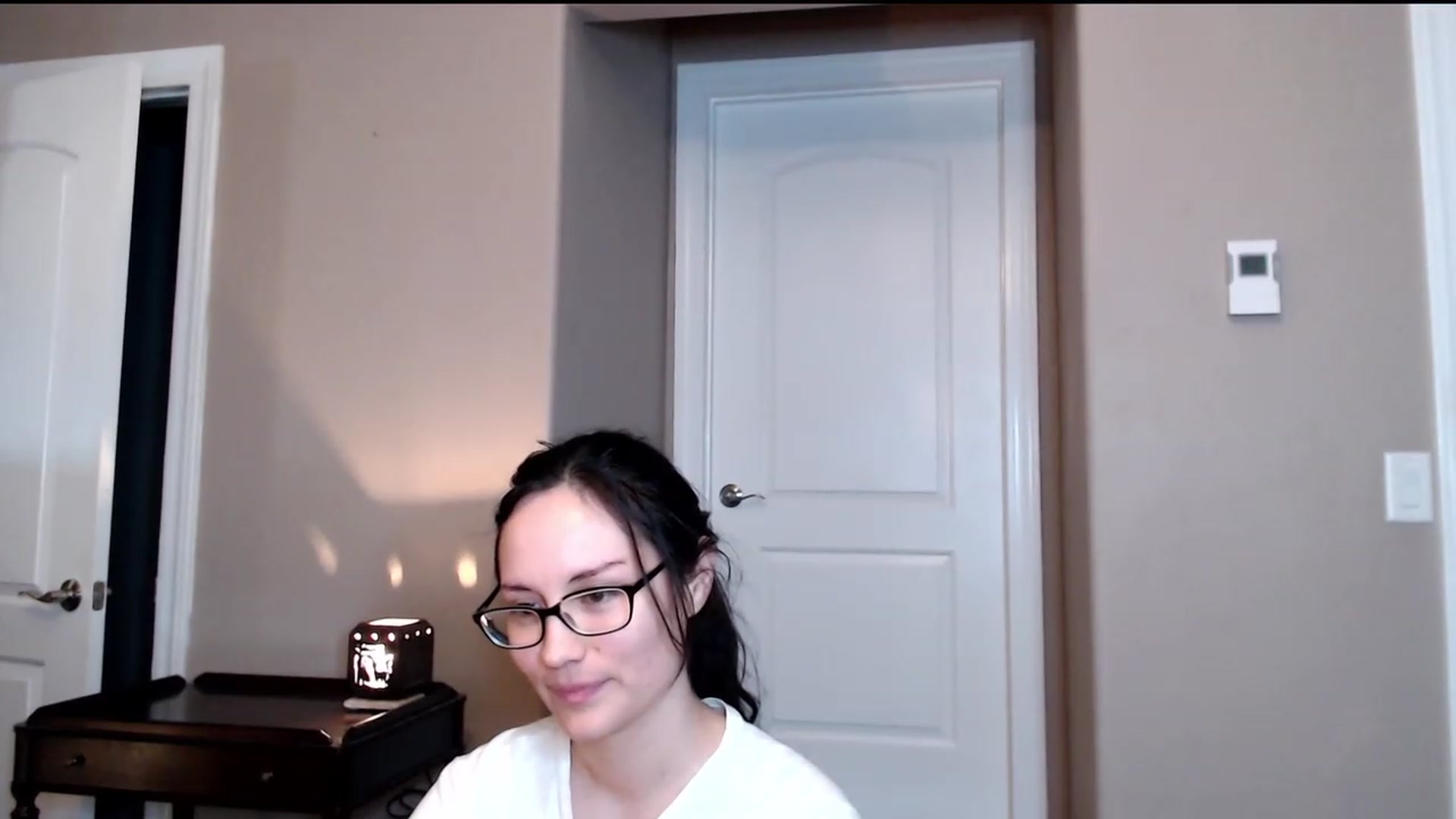 Gallery image thumbnail from Zoie_hz's myfreecams stream on, 08/21/2023, 05:49 image 13 of 20