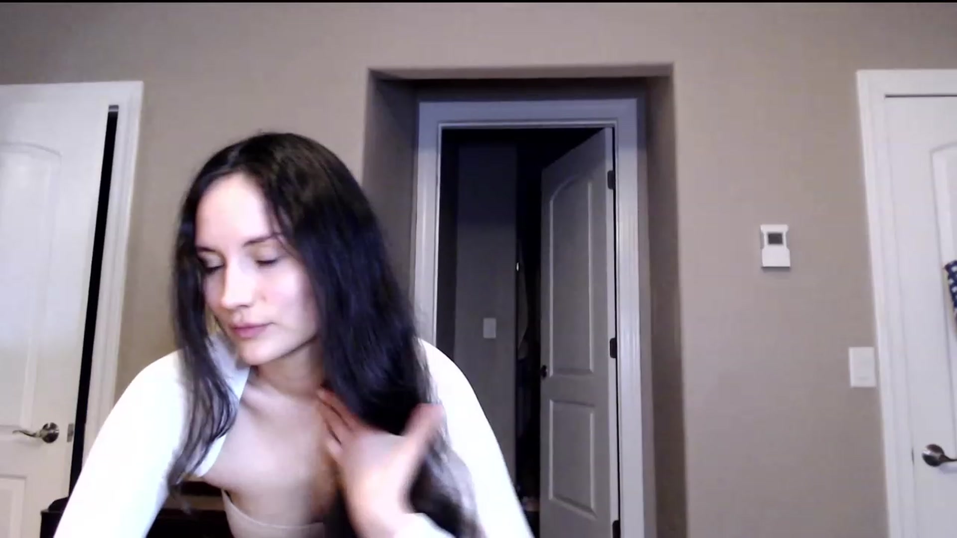 Gallery image thumbnail from Zoie_hz's myfreecams stream on, 08/24/2023, 08:27 image 8 of 20