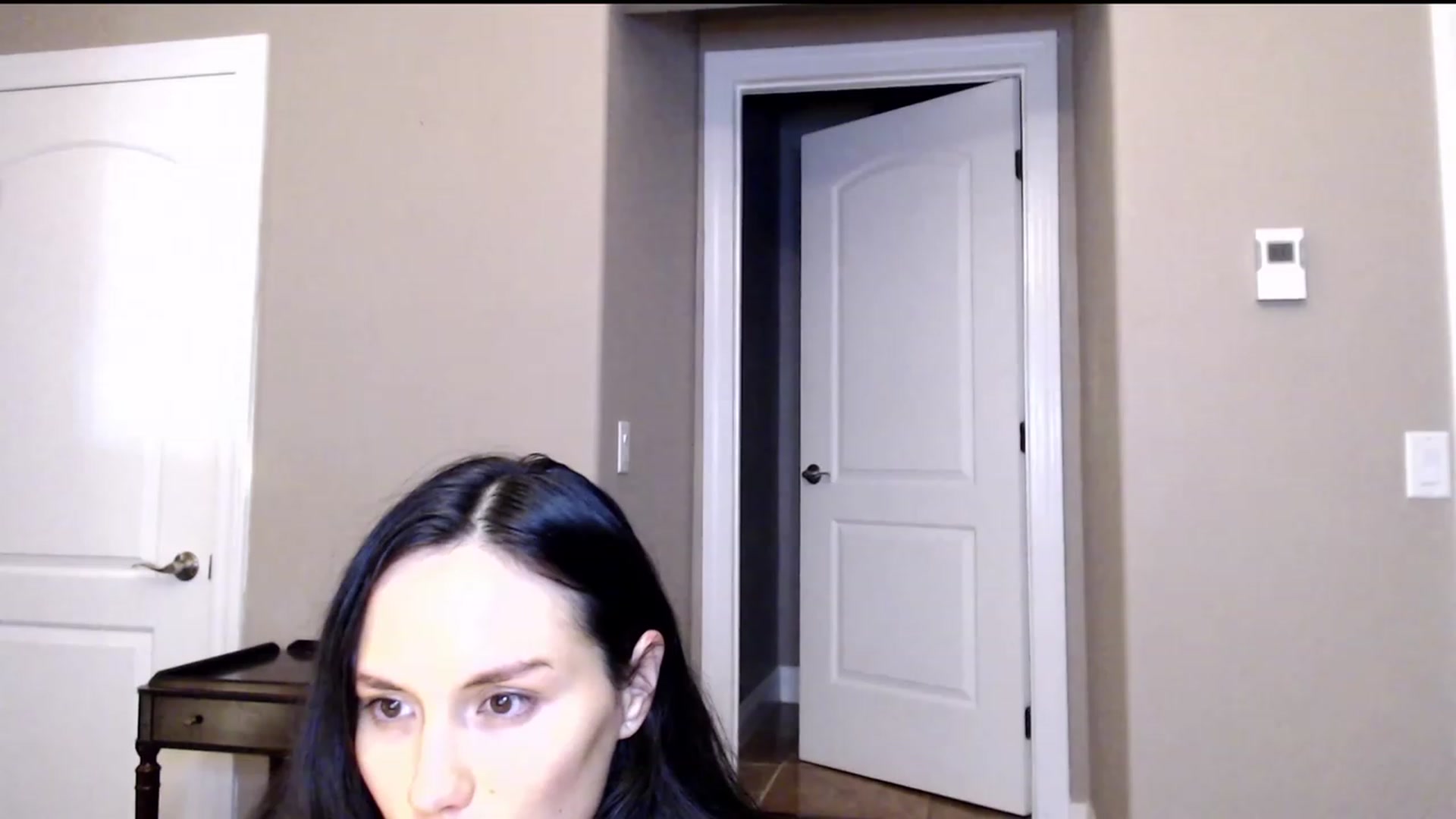 Gallery image thumbnail from Zoie_hz's myfreecams stream on, 08/31/2023, 10:29 image 3 of 20