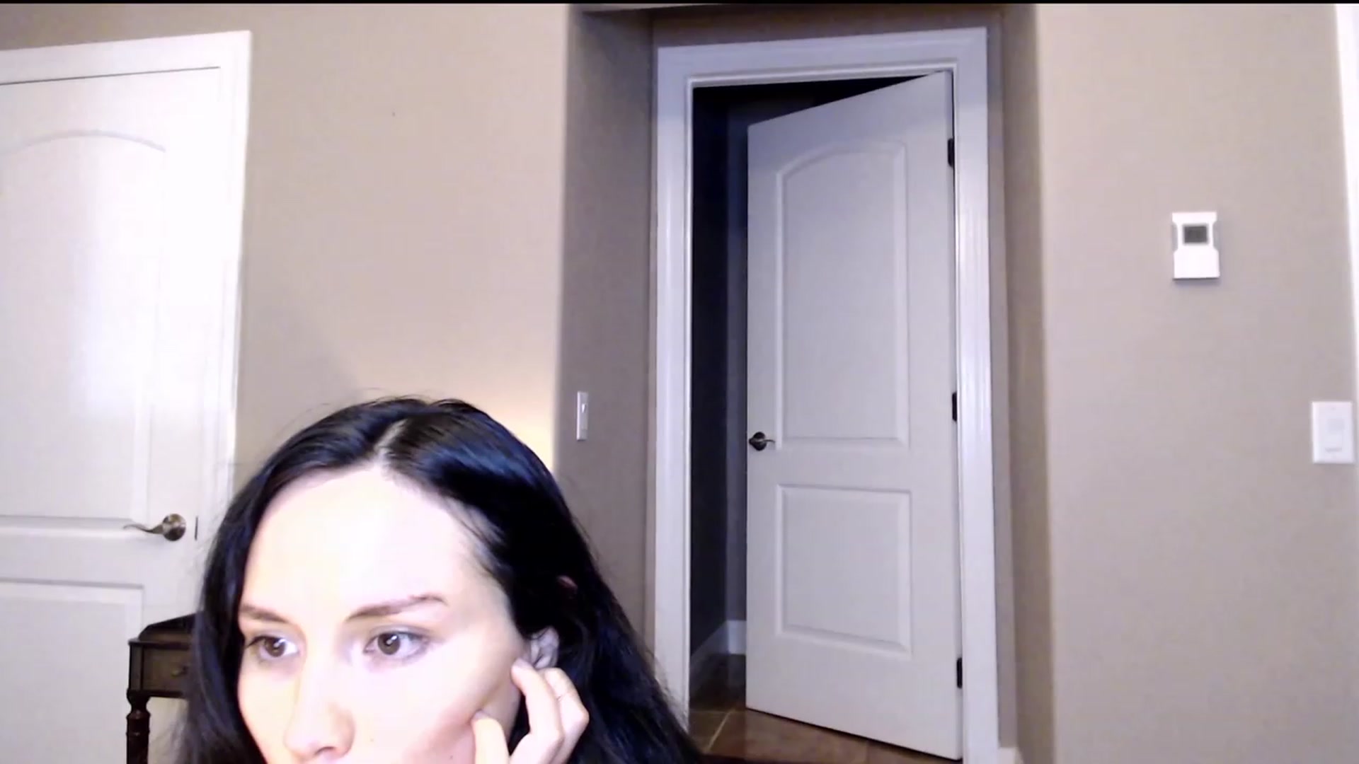 Gallery image thumbnail from Zoie_hz's myfreecams stream on, 08/31/2023, 10:29 image 11 of 20