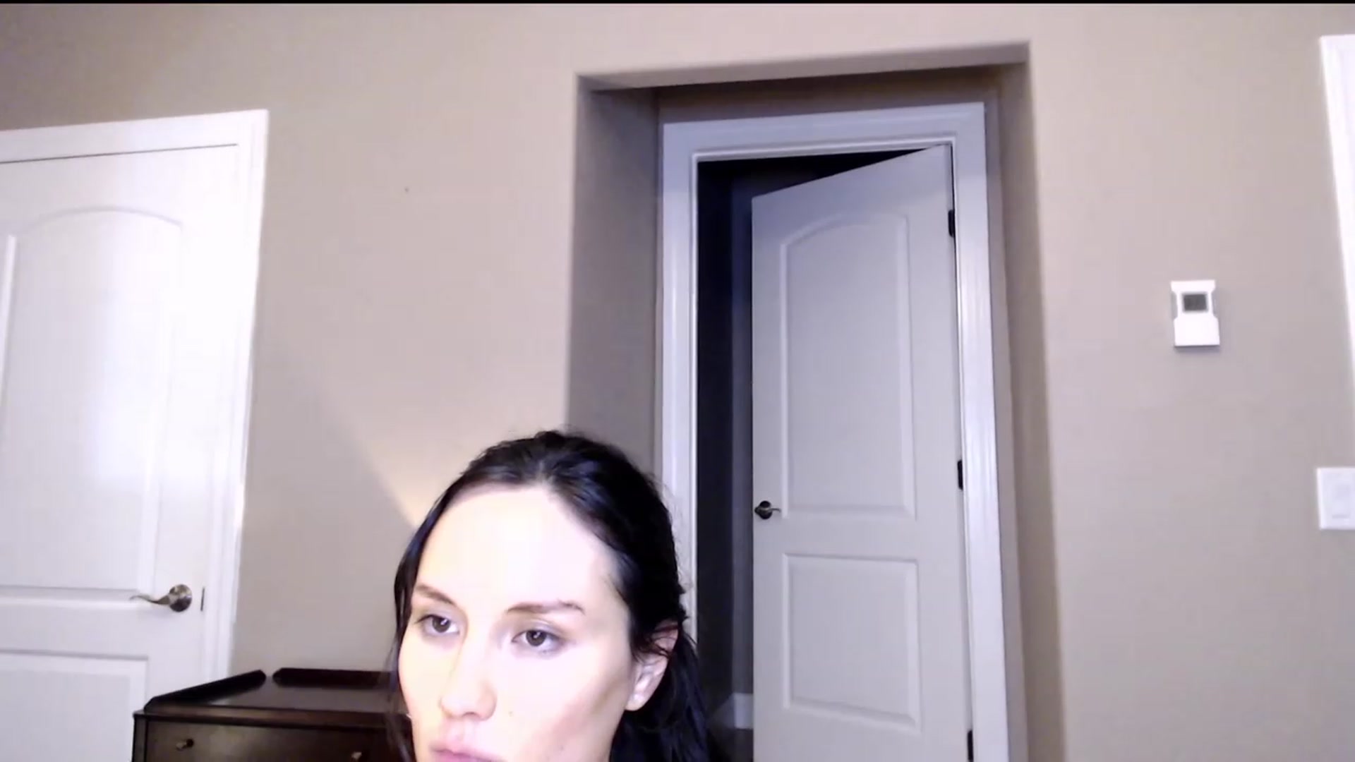Gallery image thumbnail from Zoie_hz's myfreecams stream on, 08/31/2023, 11:38 image 5 of 20
