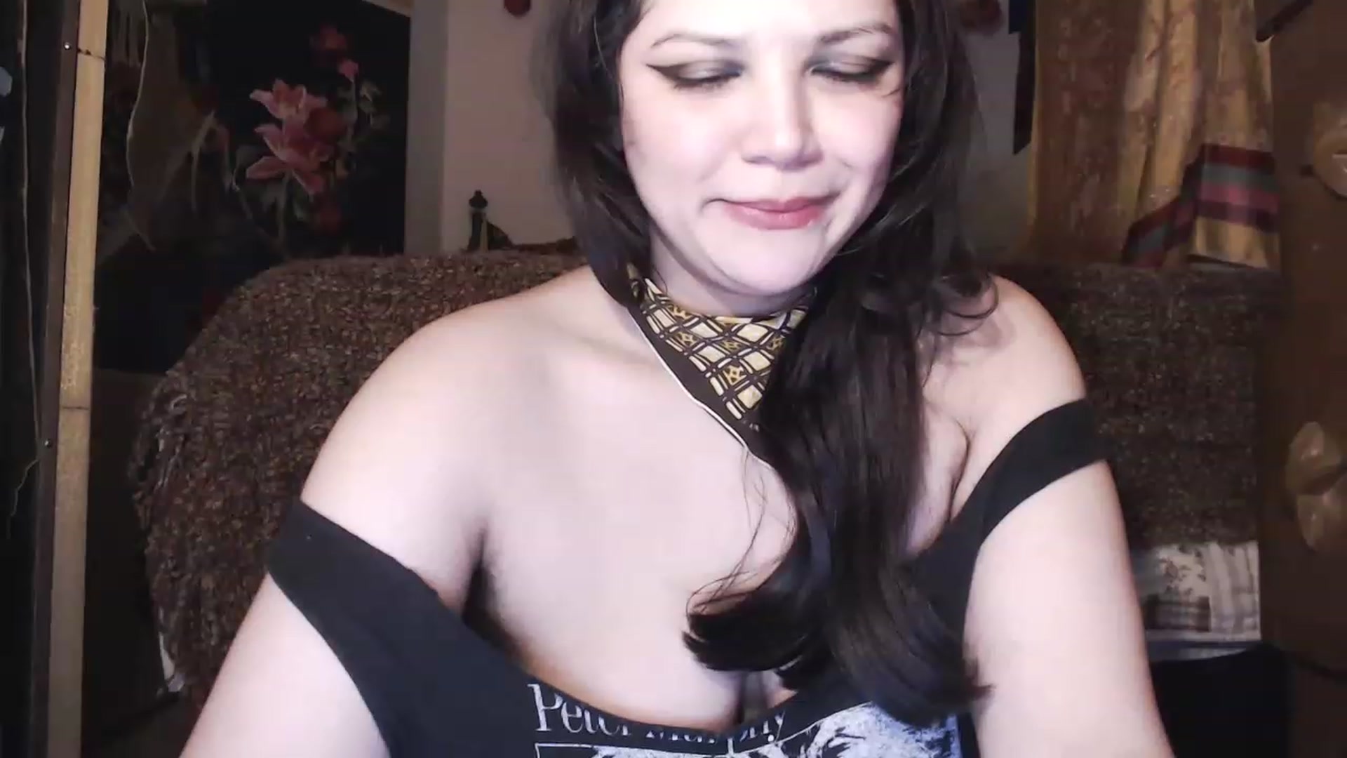 Gallery image thumbnail from ZolaRose's myfreecams stream on, 03/22/2023, 03:14 image 6 of 20