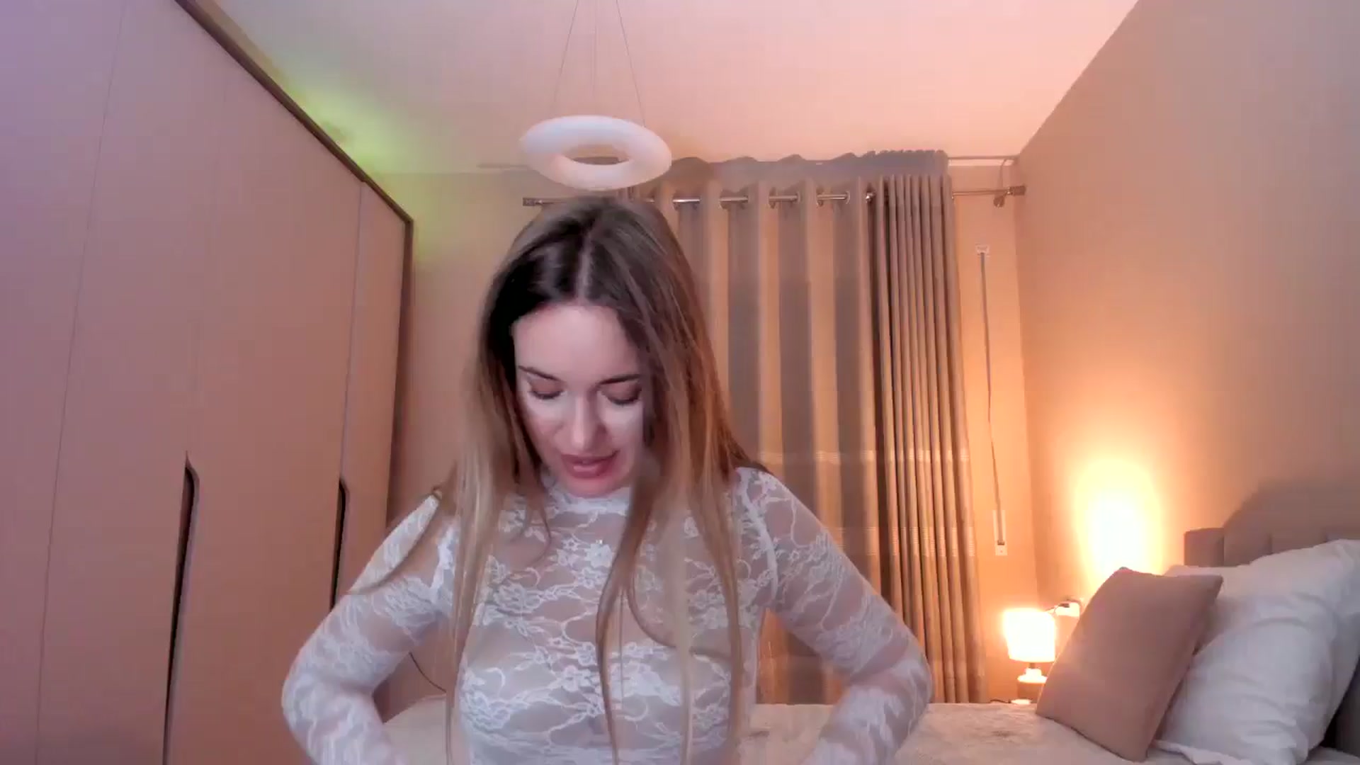 Gallery image thumbnail from Zombieland's myfreecams stream on, 10/24/2025, 24:08 image 7 of 20