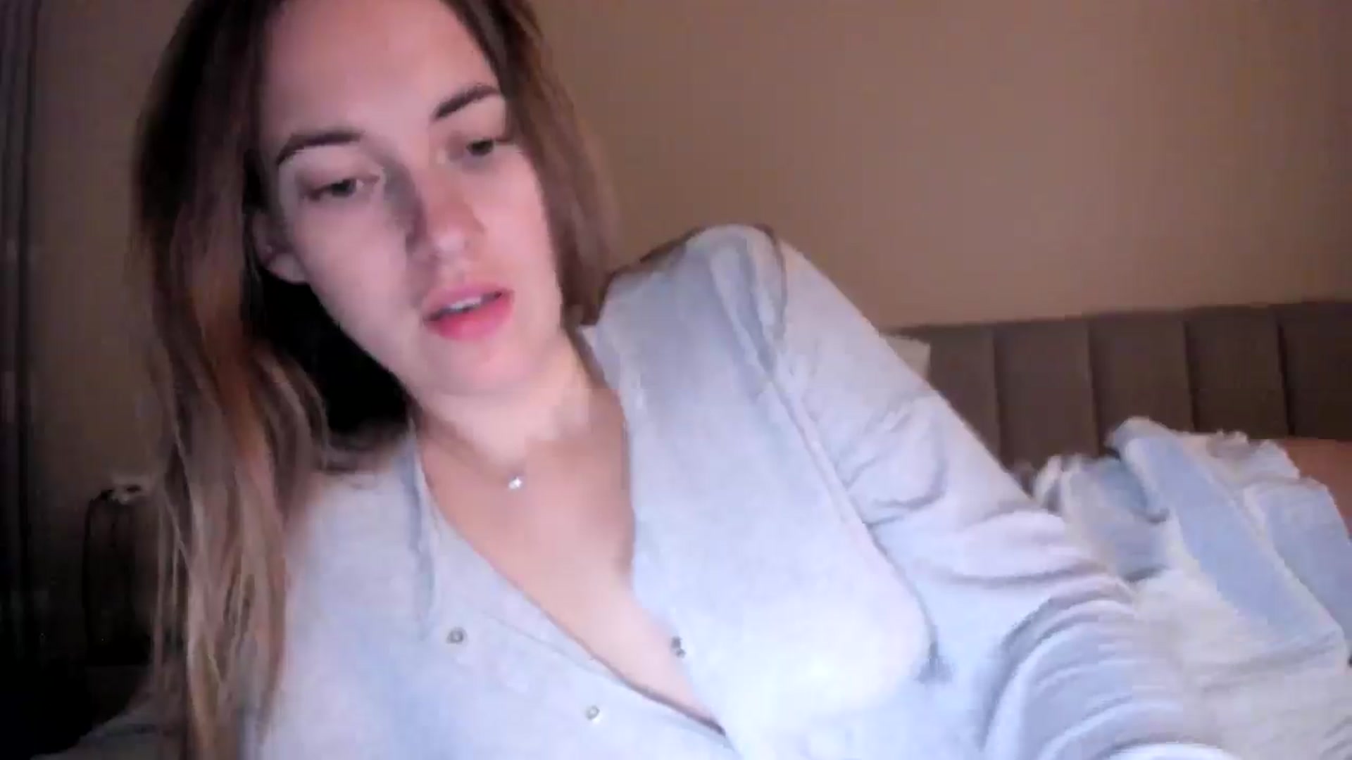 Gallery image thumbnail from Zombieland's myfreecams stream on, 10/24/2025, 08:29 image 10 of 20