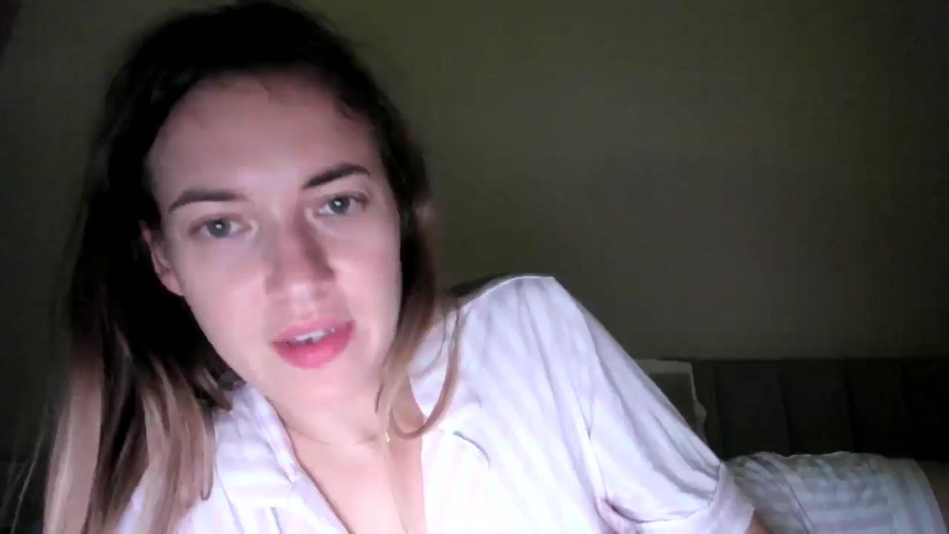 Gallery image thumbnail from Zombieland's myfreecams stream on, 10/25/2025, 06:40 image 16 of 20