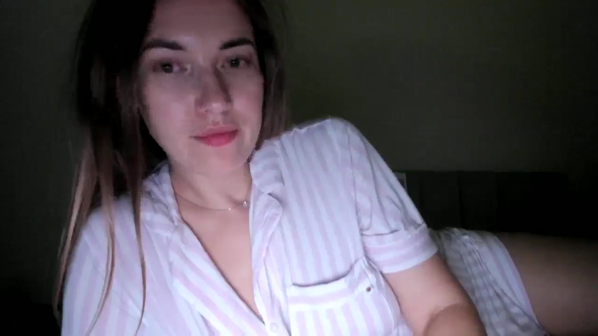 Gallery image thumbnail from Zombieland's myfreecams stream on, 10/25/2025, 06:40 image 9 of 20