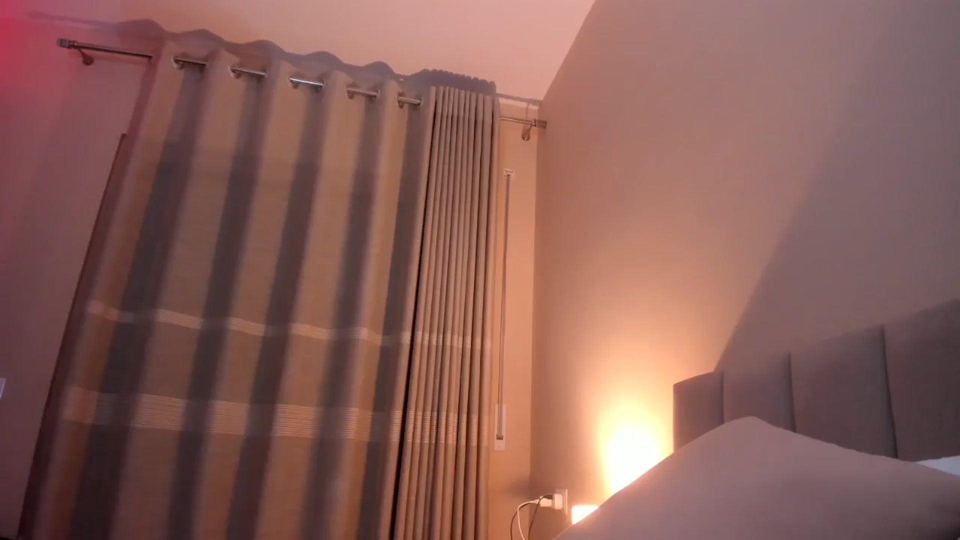 Gallery image thumbnail from Zombieland's myfreecams stream on, 10/27/2025, 23:14 image 19 of 20