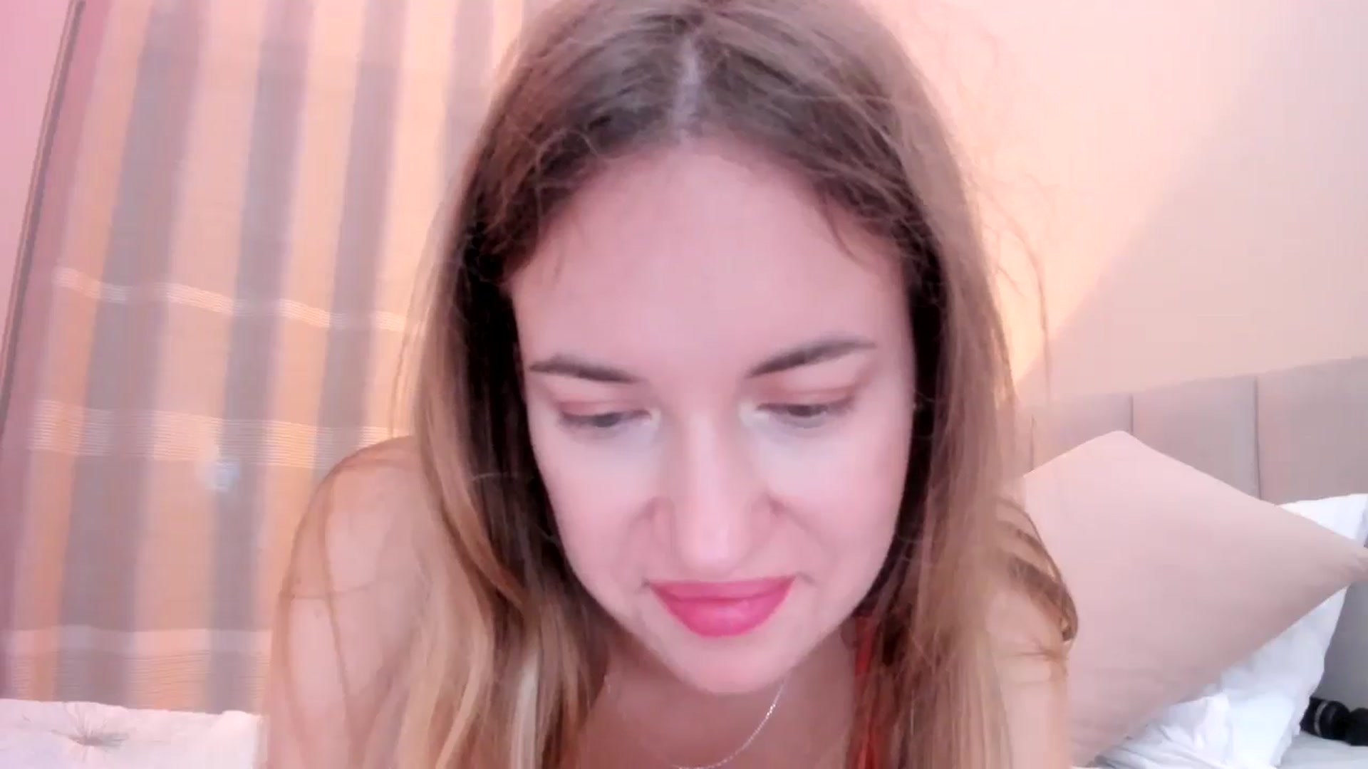 Gallery image thumbnail from Zombieland's myfreecams stream on, 10/27/2025, 23:14 image 12 of 20