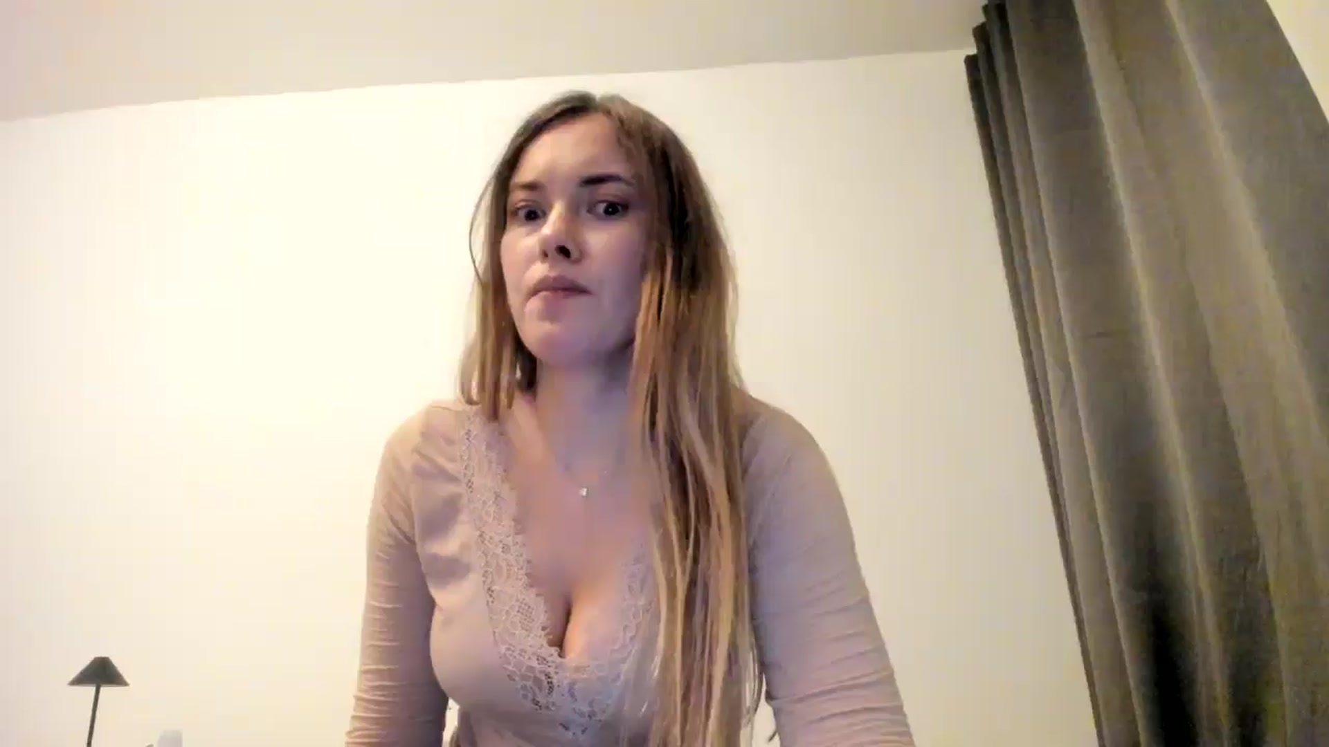 Gallery image thumbnail from Zombieland's myfreecams stream on, 10/29/2025, 19:10 image 1 of 20