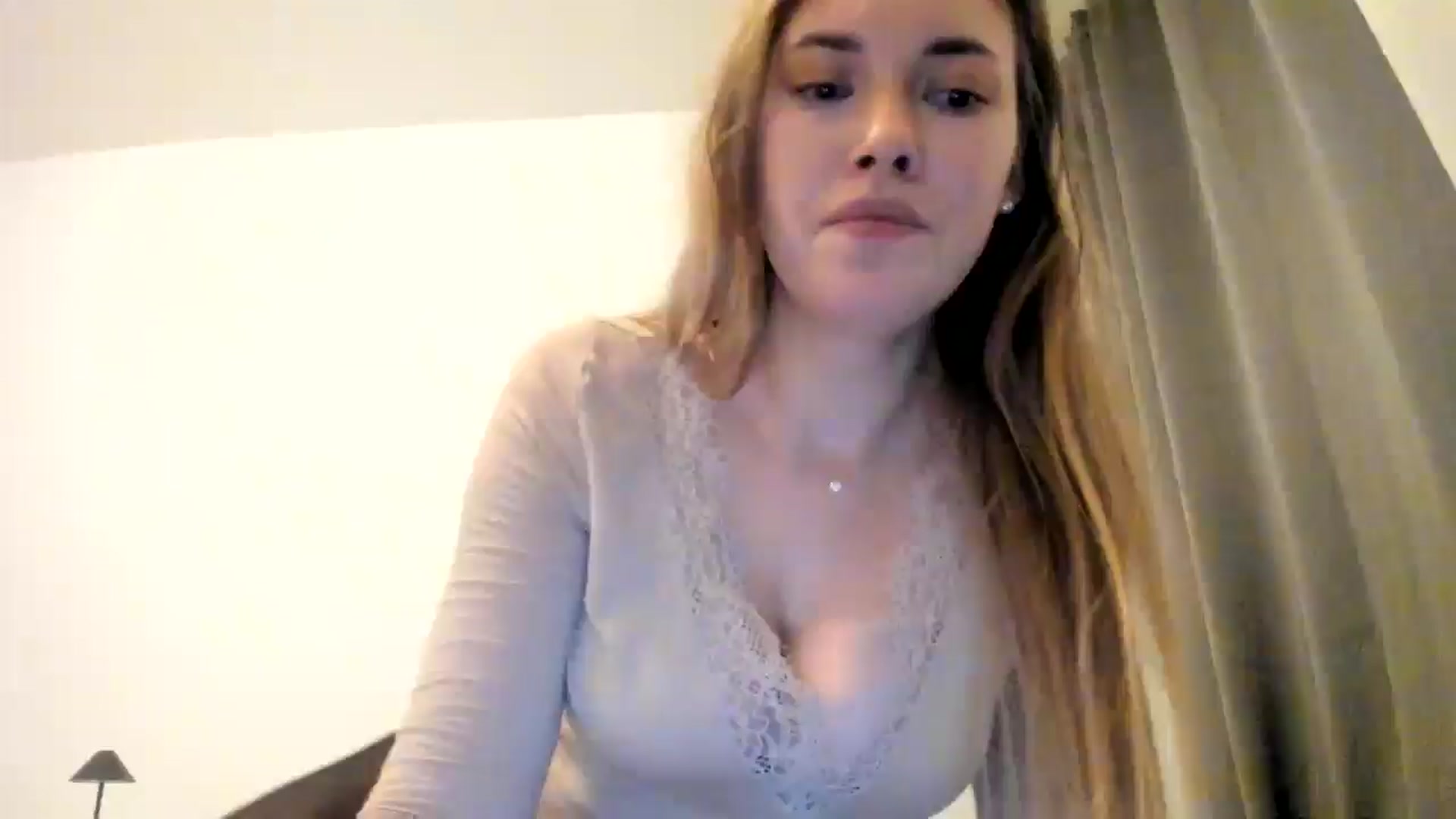 Gallery image thumbnail from Zombieland's myfreecams stream on, 10/29/2025, 19:10 image 3 of 20