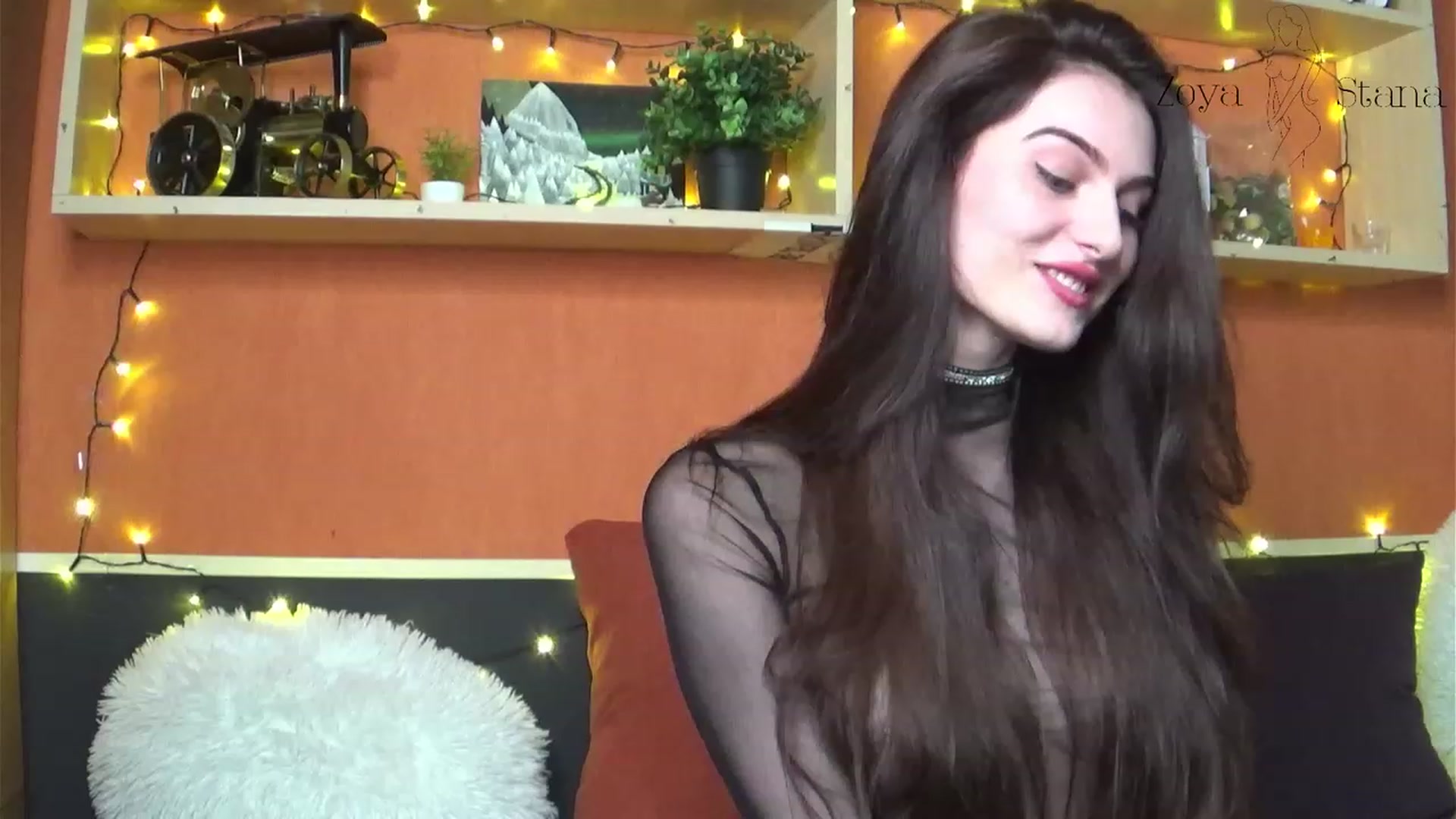 Gallery image thumbnail from ZoyaStana's myfreecams stream on, 01/16/2023, 20:32 image 10 of 20