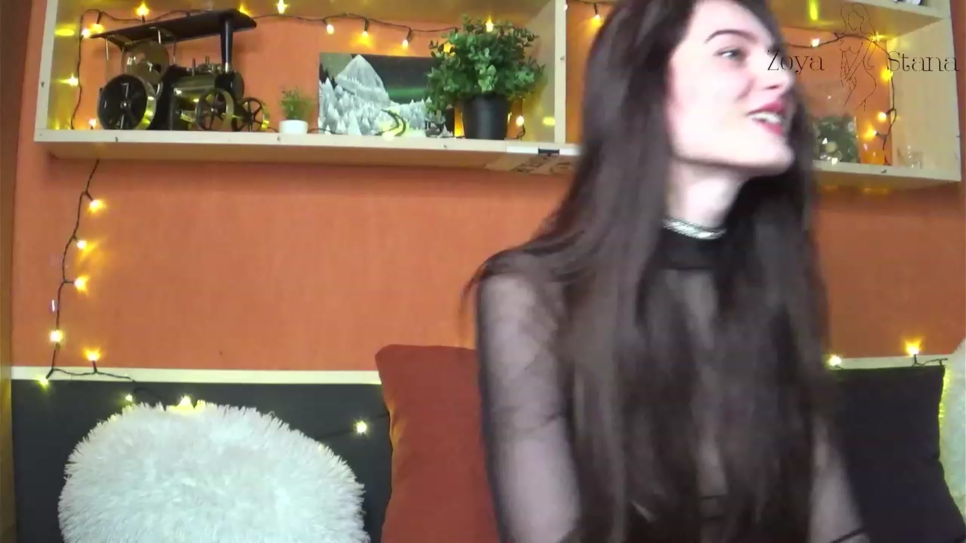Gallery image thumbnail from ZoyaStana's myfreecams stream on, 01/16/2023, 20:32 image 15 of 20