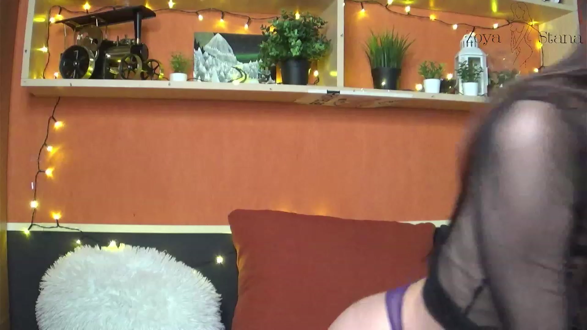 Gallery image thumbnail from ZoyaStana's myfreecams stream on, 01/16/2023, 20:32 image 7 of 20