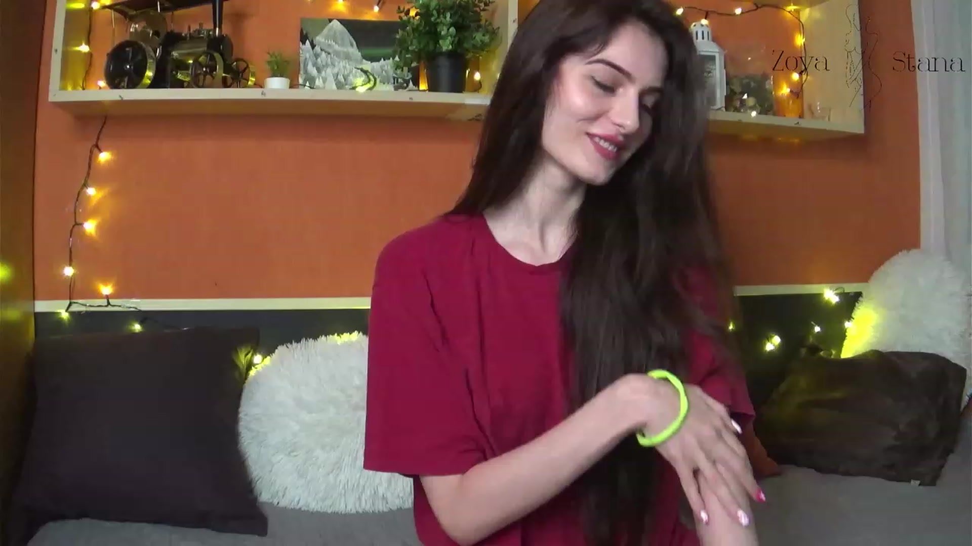 Gallery image thumbnail from ZoyaStana's myfreecams stream on, 01/22/2023, 20:09 image 6 of 20