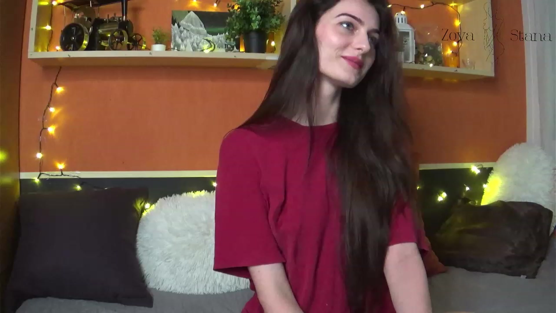 Gallery image thumbnail from ZoyaStana's myfreecams stream on, 01/22/2023, 20:09 image 2 of 20