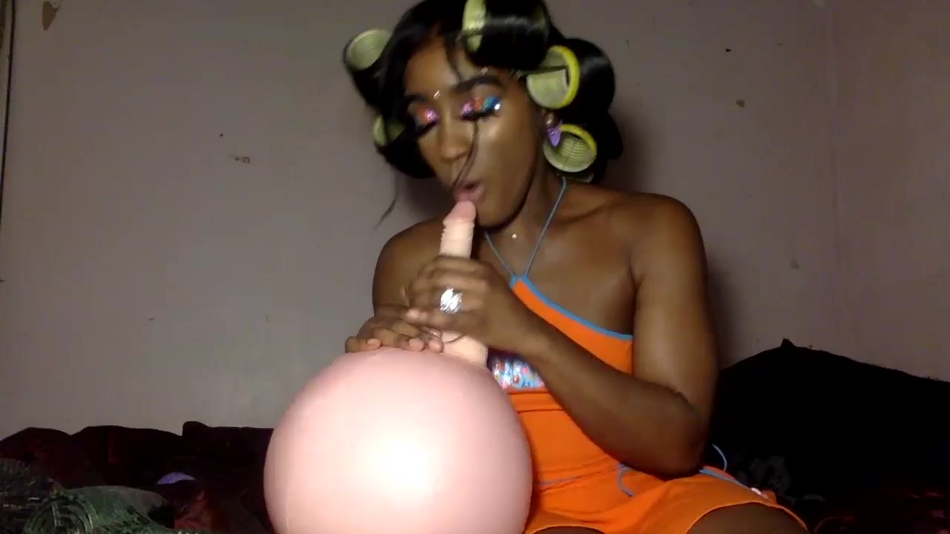 Gallery image thumbnail from Zoysia's myfreecams stream on, 07/16/2024, 08:21 image 1 of 20