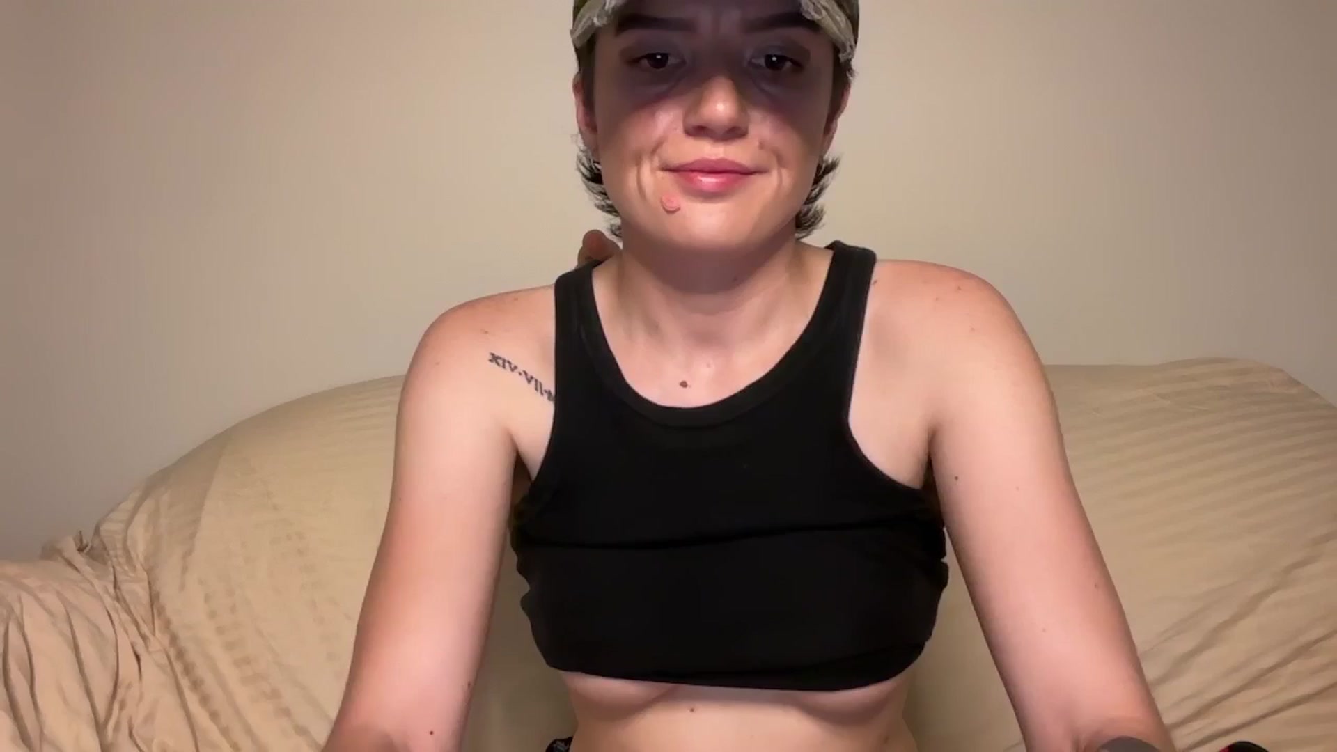 Gallery image thumbnail from Zyla_Branco's myfreecams stream on, 12/25/2024, 12:25 image 7 of 20