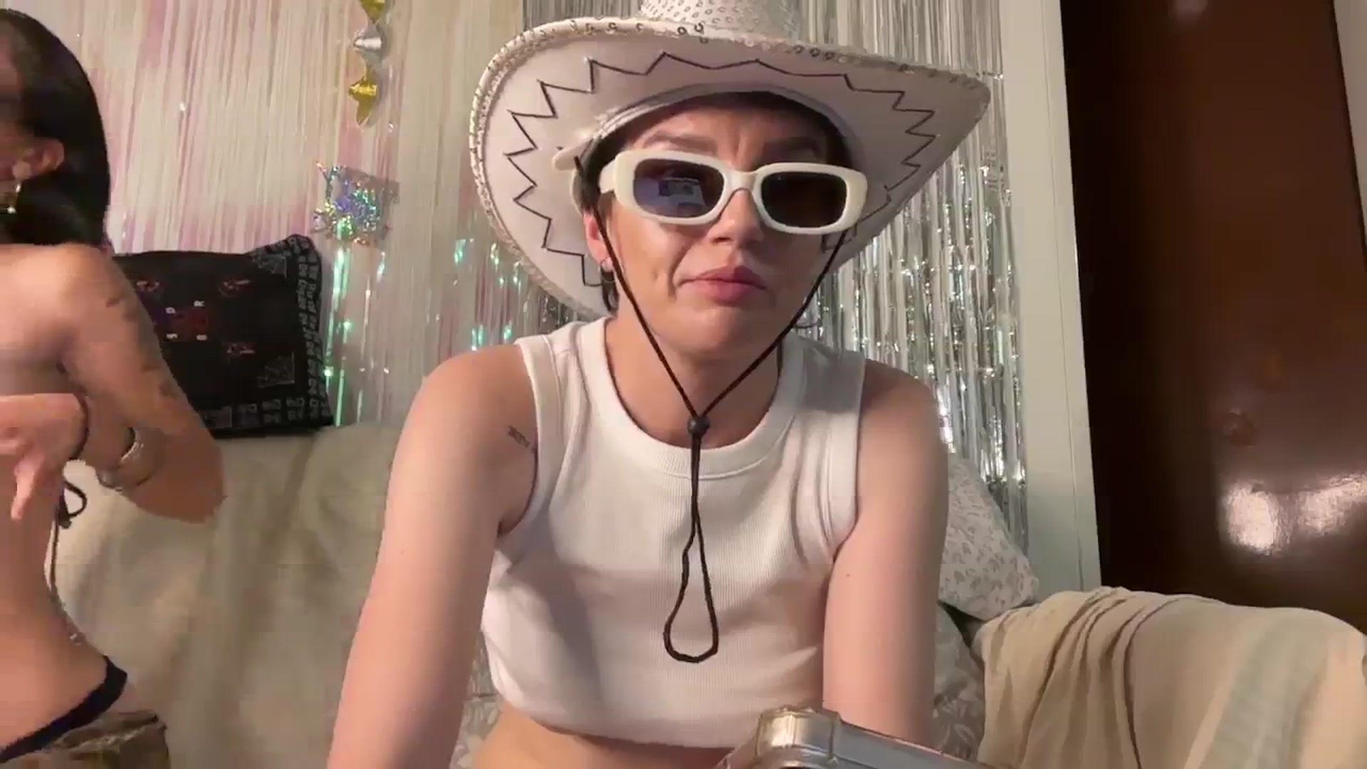 Gallery image thumbnail from Zyla_Branco's myfreecams stream on, 12/31/2024, 11:08 image 5 of 20