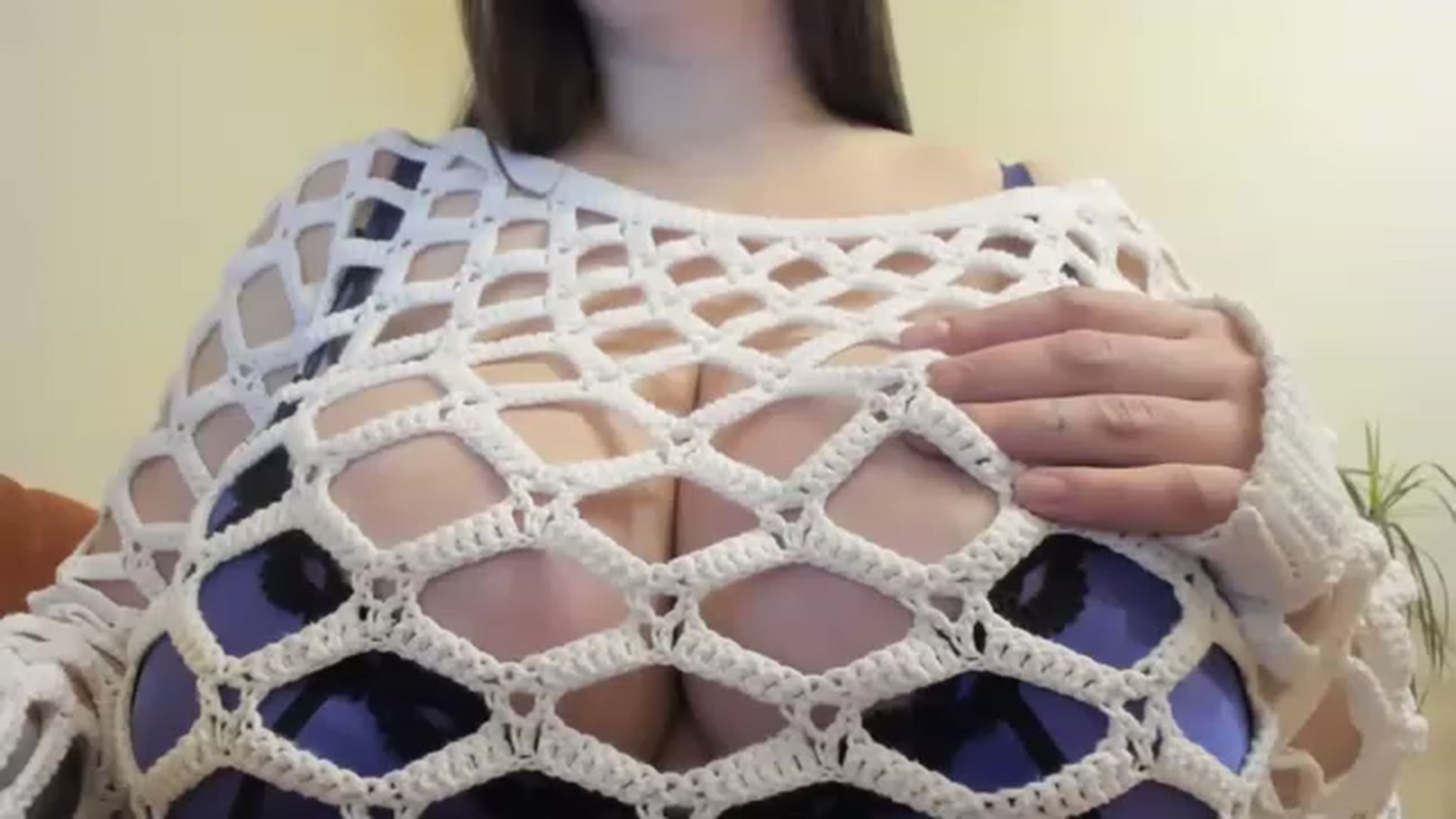Gallery image thumbnail from aAntoninAa's myfreecams stream on, 12/01/2022, 15:43 image 7 of 20