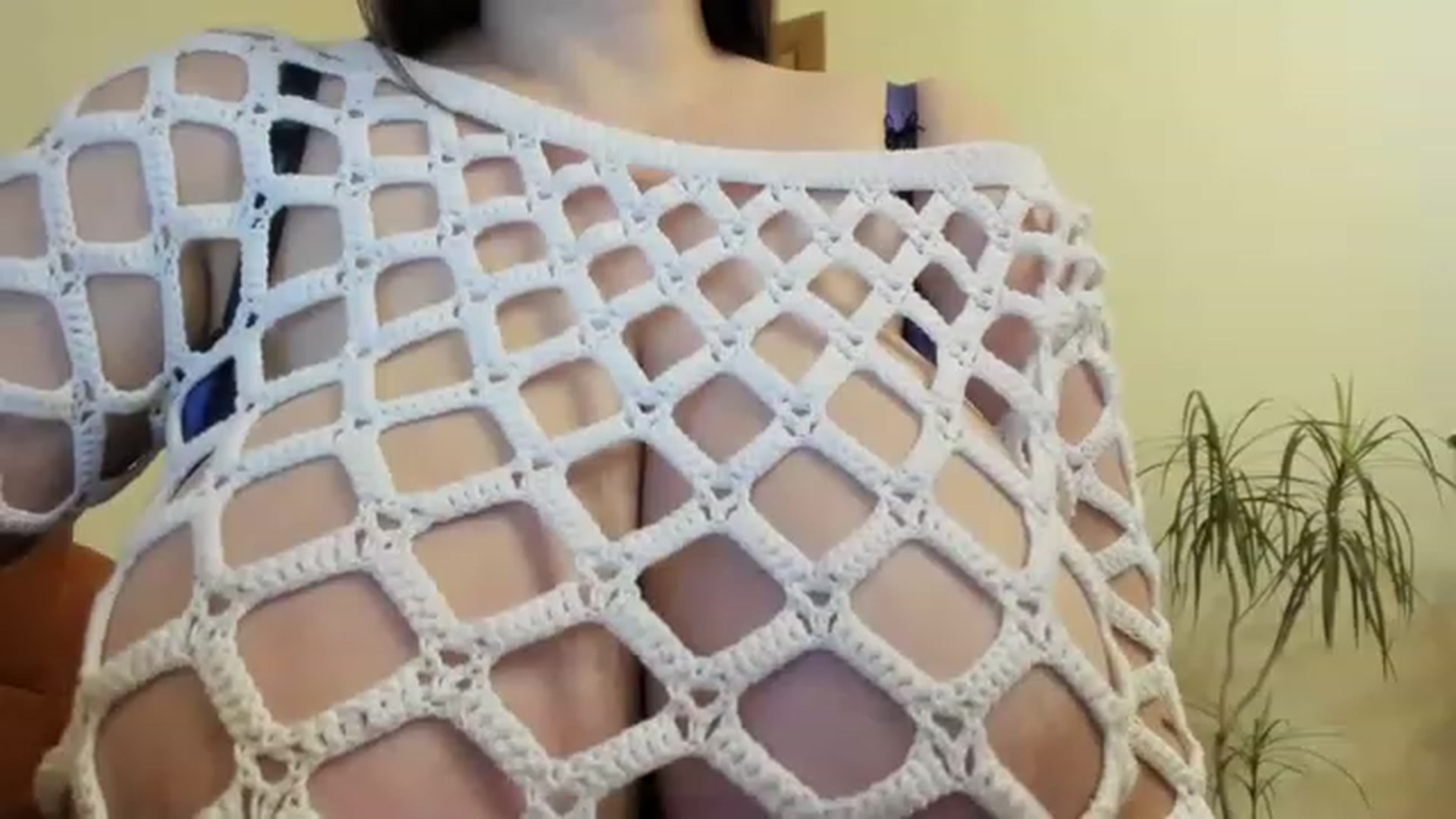 Gallery image thumbnail from aAntoninAa's myfreecams stream on, 12/01/2022, 16:10 image 7 of 20