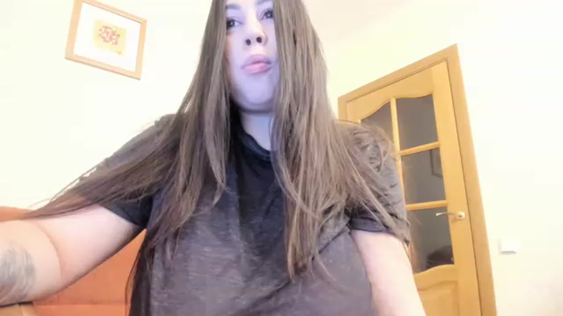 Gallery image thumbnail from aAntoninAa's myfreecams stream on, 12/10/2022, 15:31 image 19 of 20