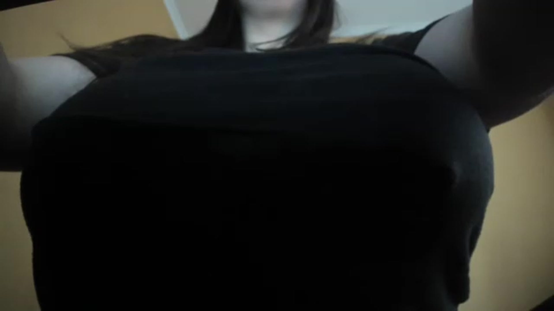 Gallery image thumbnail from aAntoninAa's myfreecams stream on, 02/04/2023, 12:36 image 16 of 20