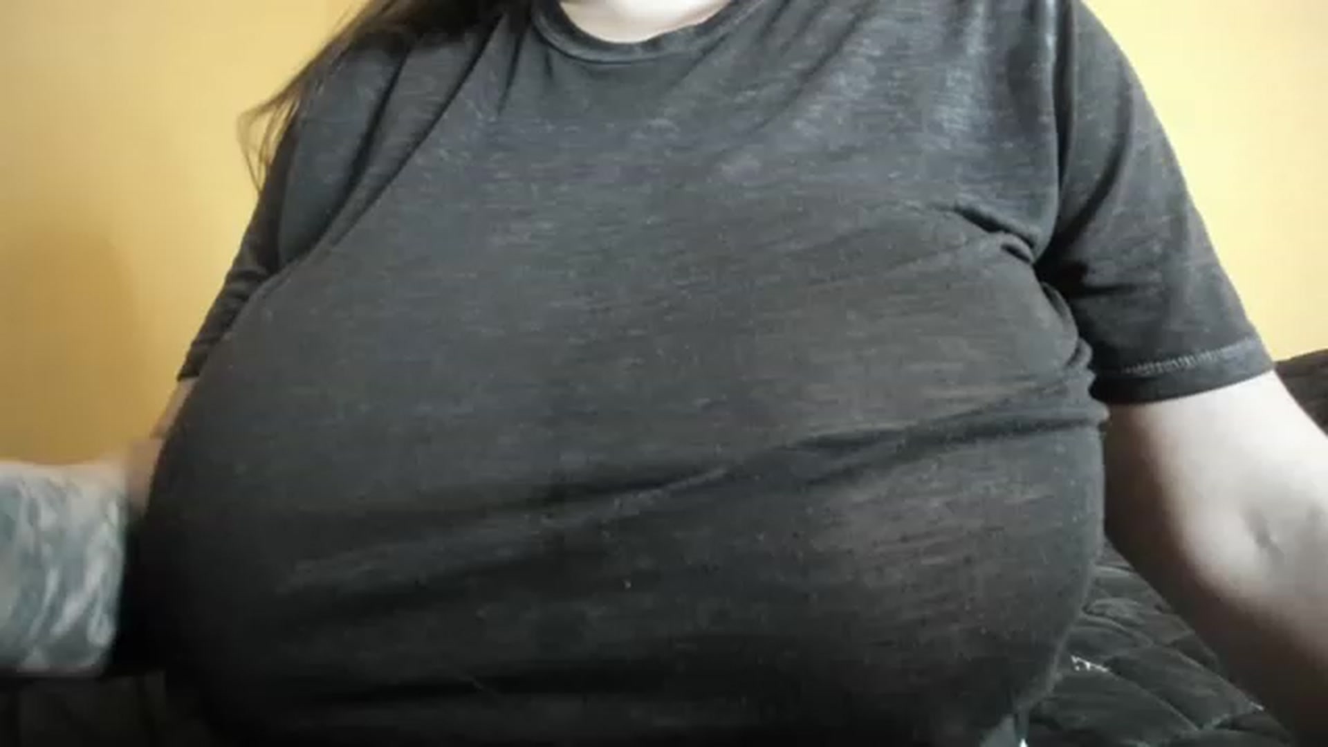 Gallery image thumbnail from aAntoninAa's myfreecams stream on, 02/07/2023, 19:01 image 12 of 20