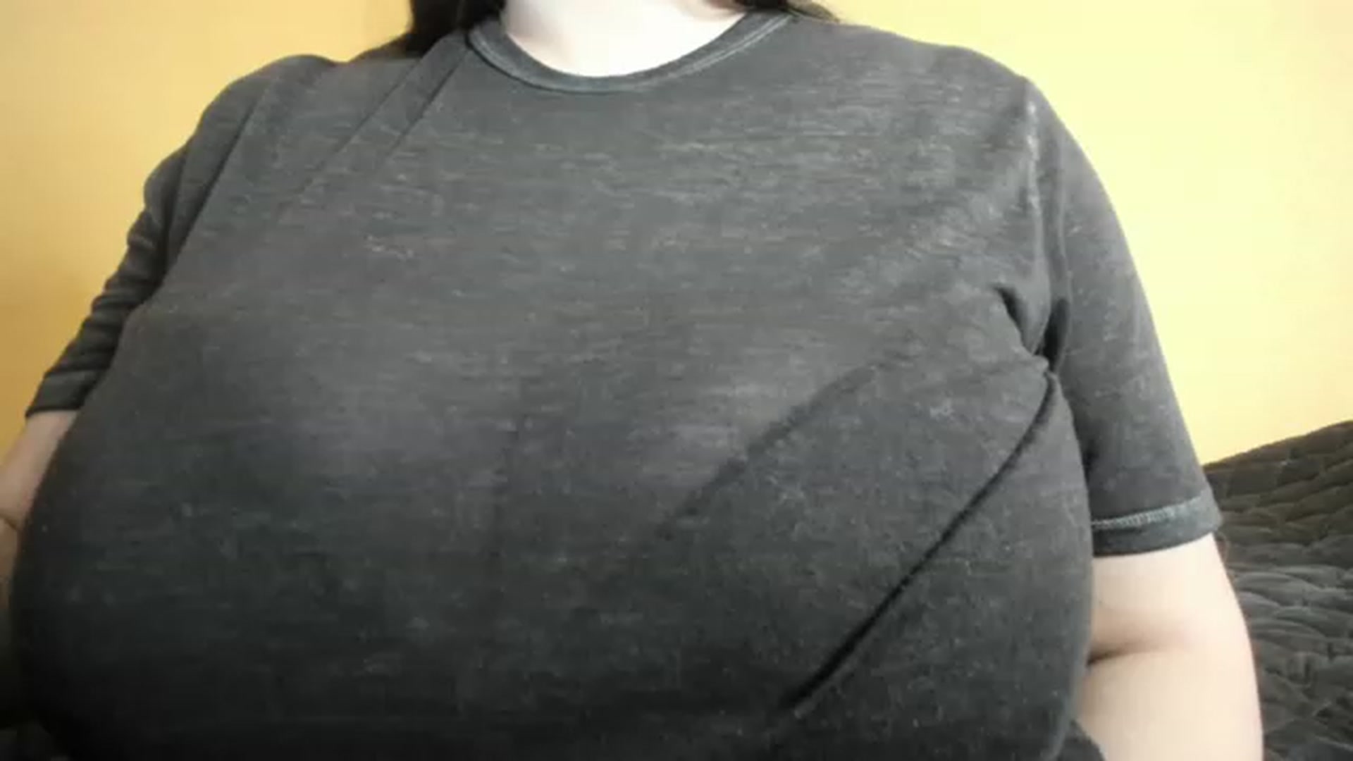 Gallery image thumbnail from aAntoninAa's myfreecams stream on, 02/07/2023, 19:01 image 8 of 20