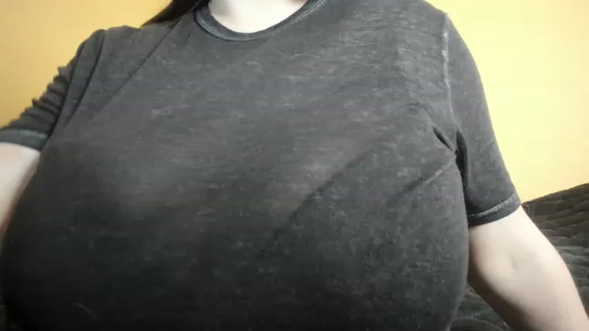 Gallery image thumbnail from aAntoninAa's myfreecams stream on, 02/07/2023, 19:01 image 7 of 20