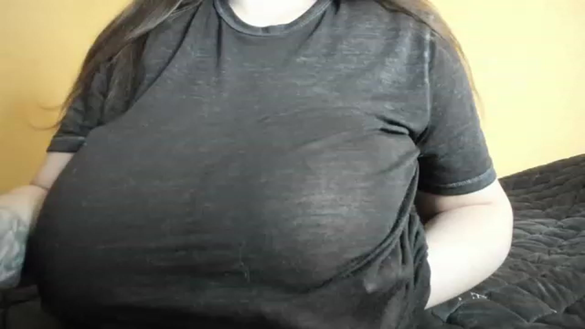 Gallery image thumbnail from aAntoninAa's myfreecams stream on, 02/07/2023, 19:01 image 14 of 20