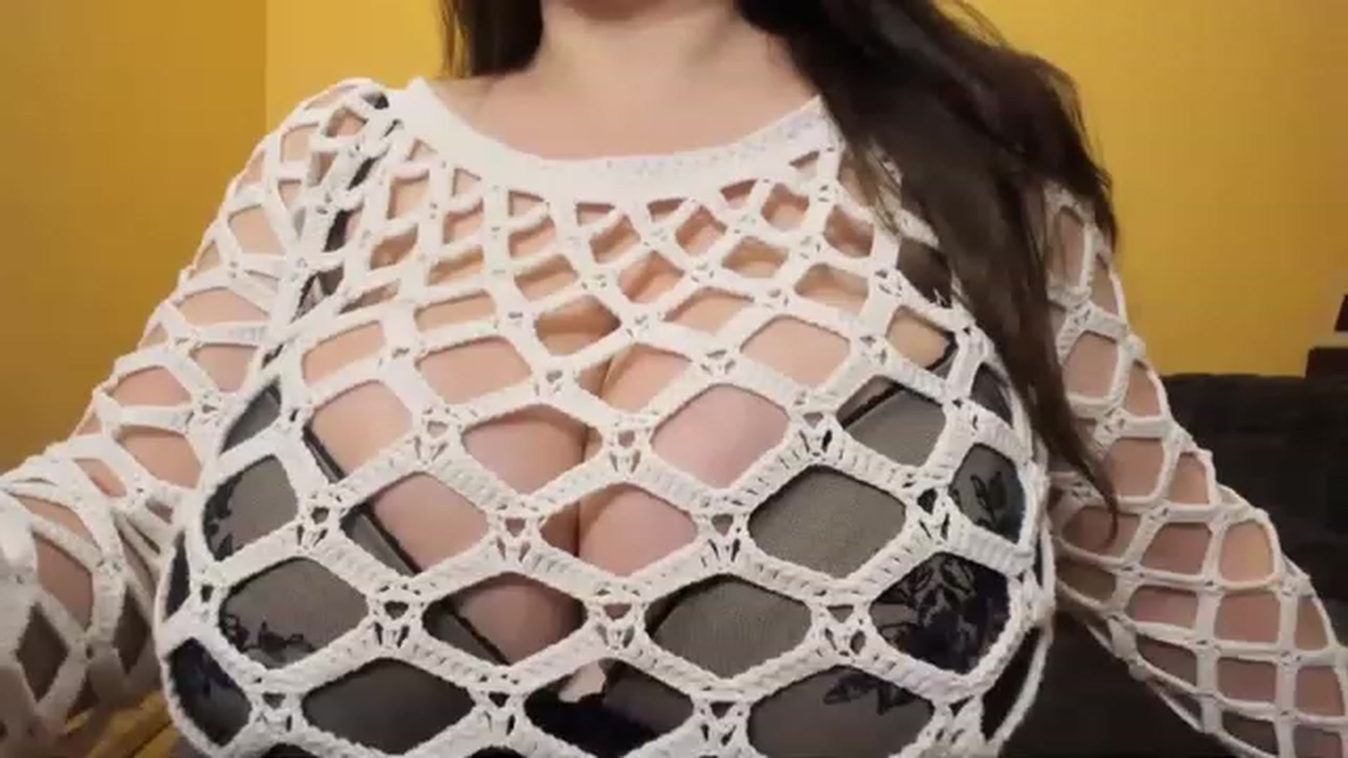 Gallery image thumbnail from aAntoninAa's myfreecams stream on, 02/26/2023, 17:03 image 2 of 20
