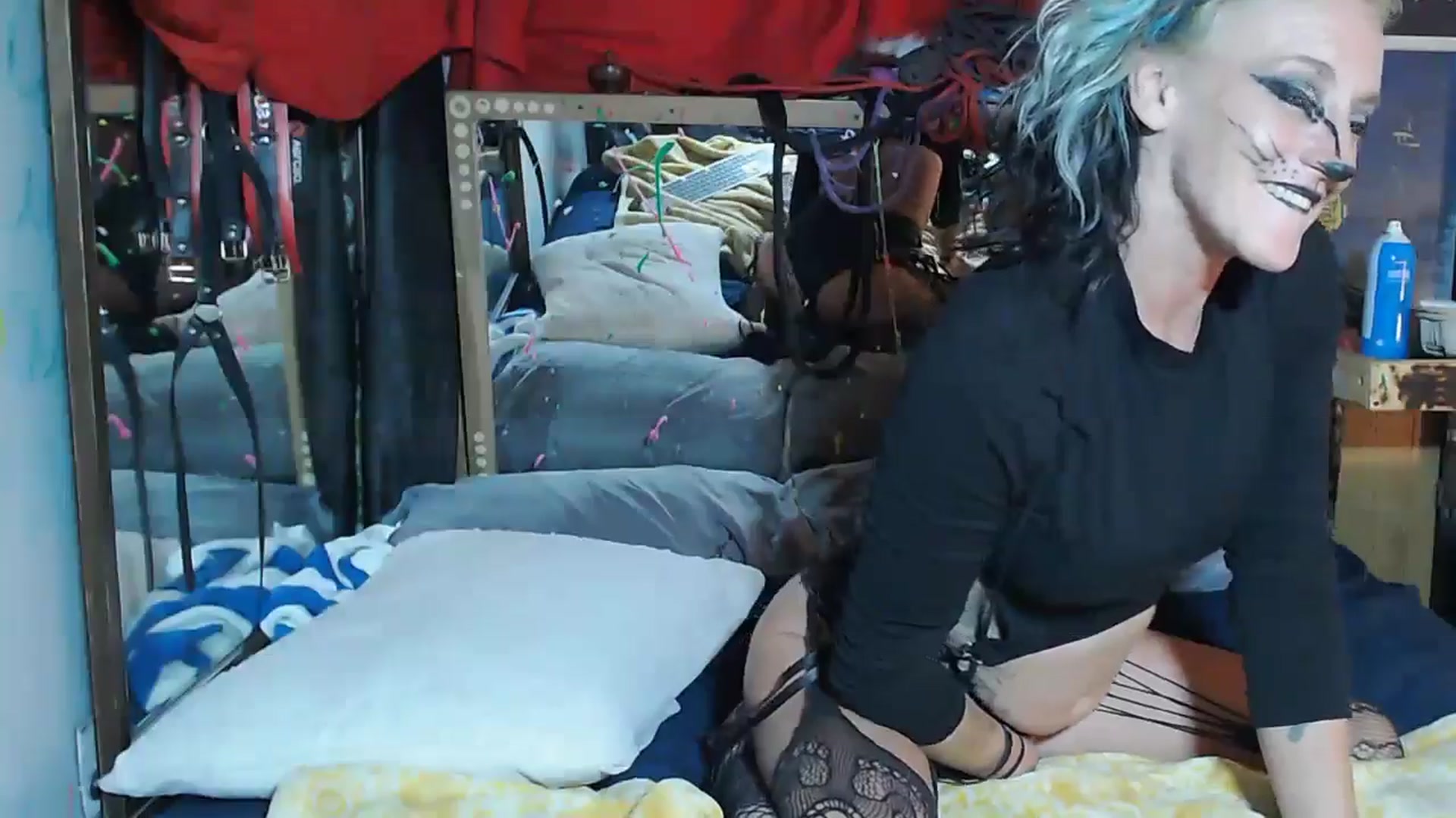 Gallery image thumbnail from aCumSlutSiren's myfreecams stream on, 10/08/2024, 09:27 image 5 of 20
