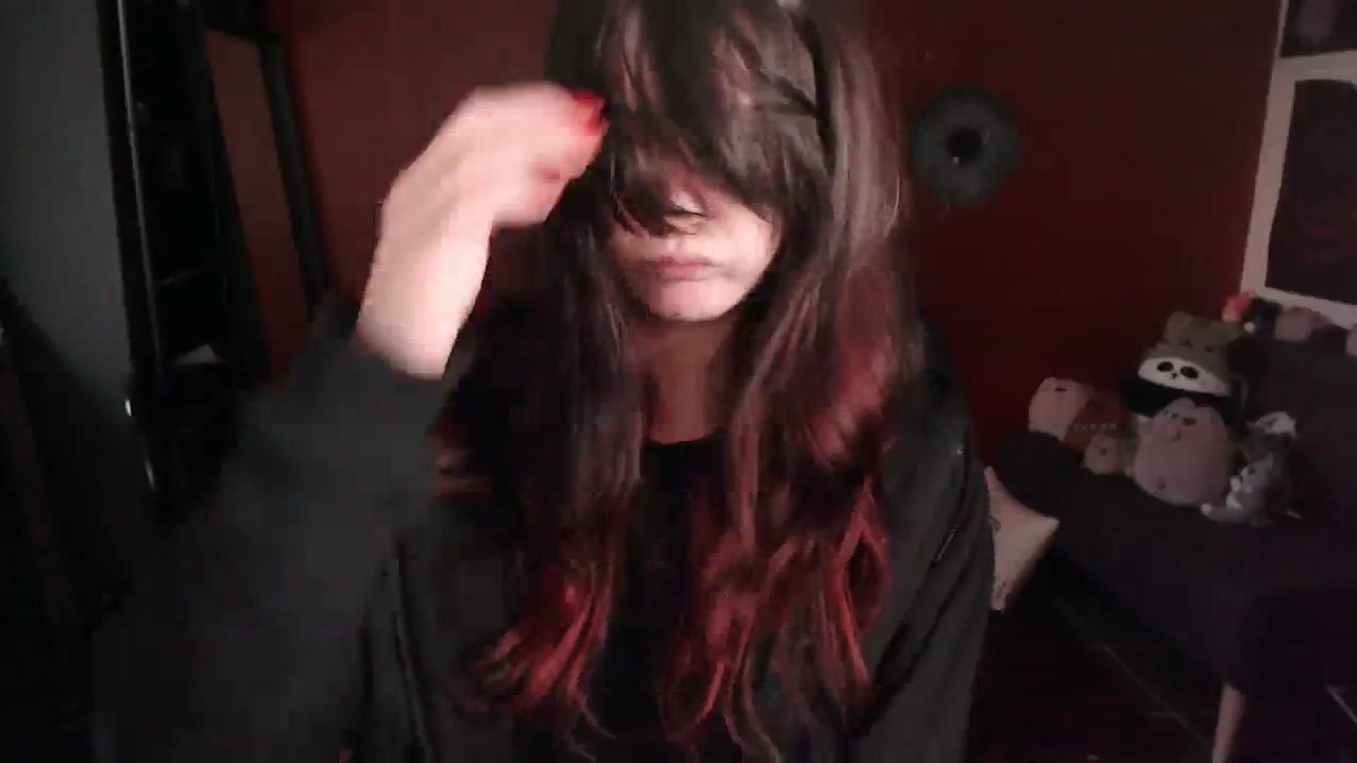 Gallery image thumbnail from aIan_001's myfreecams stream on, 05/18/2025, 07:25 image 20 of 20