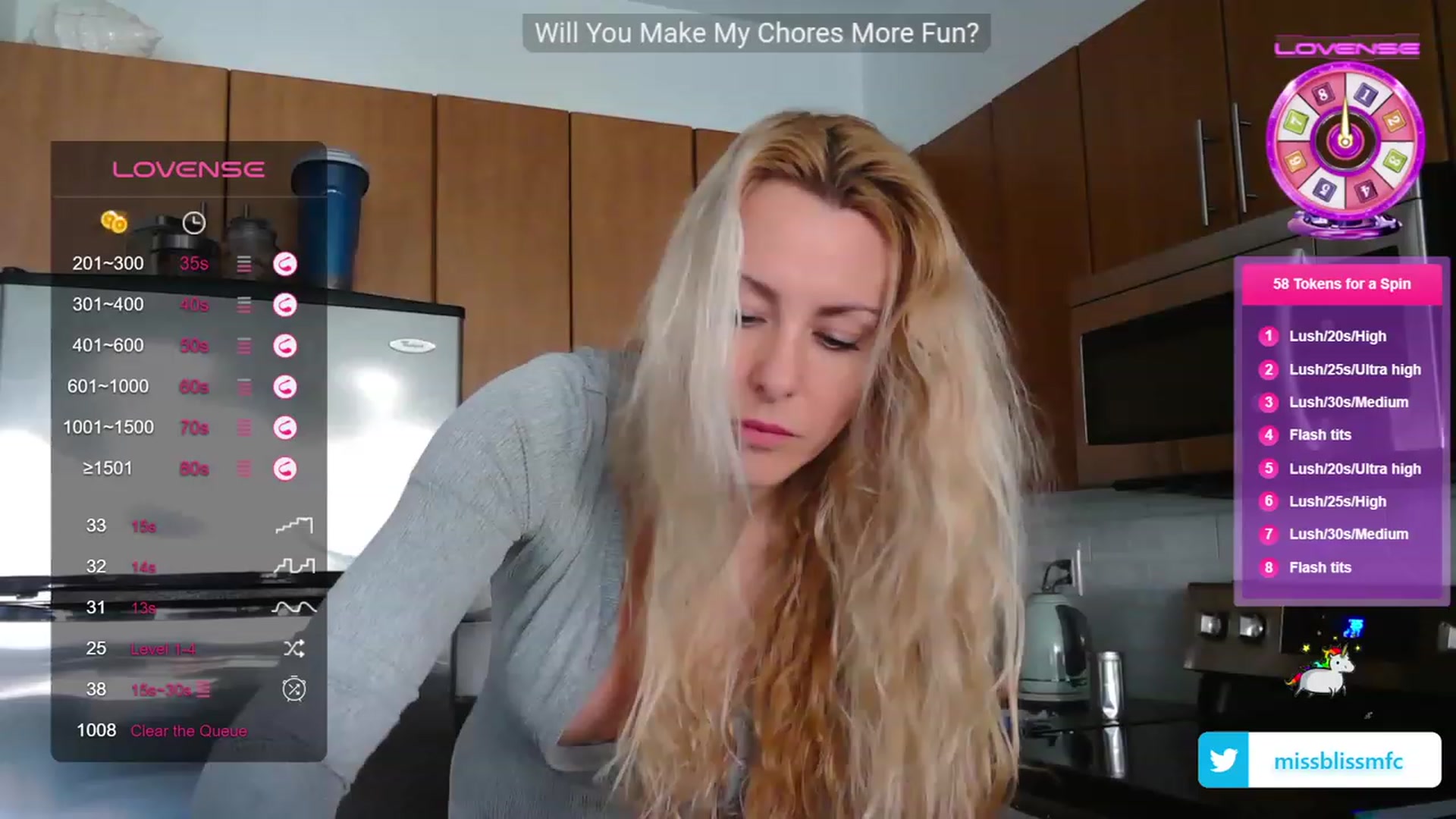 Gallery image thumbnail from aMissBliss's myfreecams stream on, 10/29/2023, 21:40 image 16 of 20