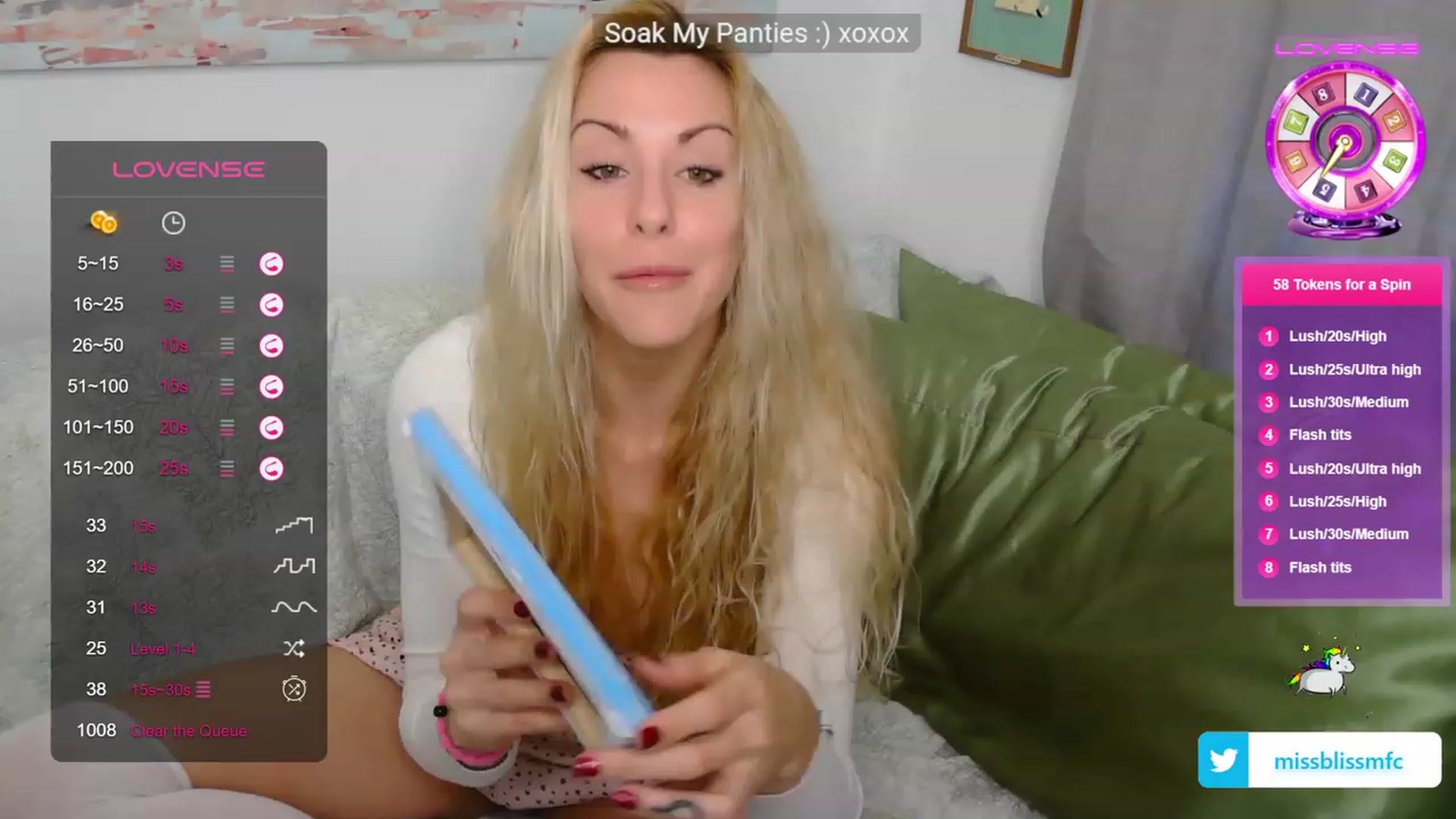 Gallery image thumbnail from aMissBliss's myfreecams stream on, 11/08/2023, 01:07 image 5 of 20